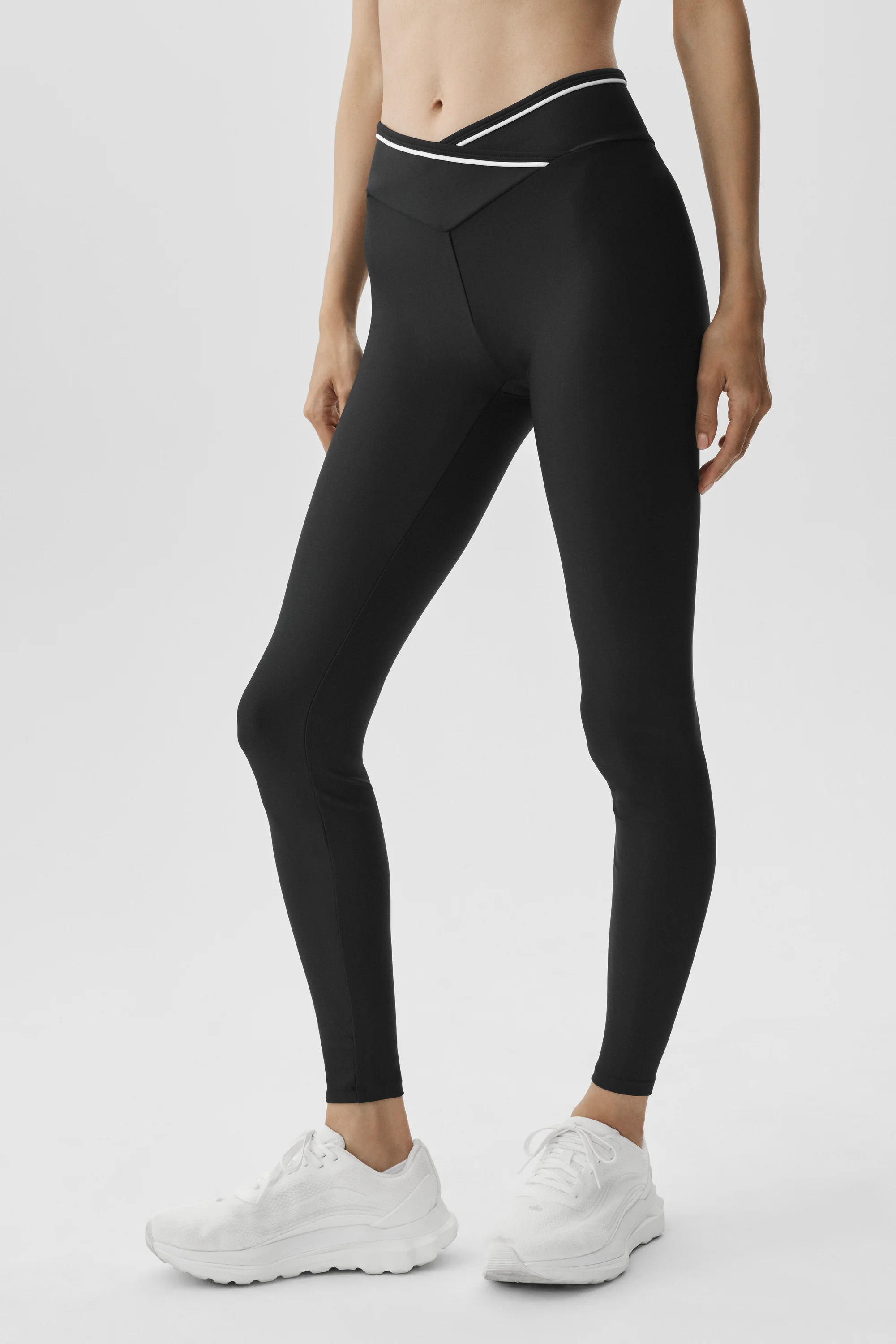 Airlift High-Waist Trifecta Legging in Schwarz und Weiß