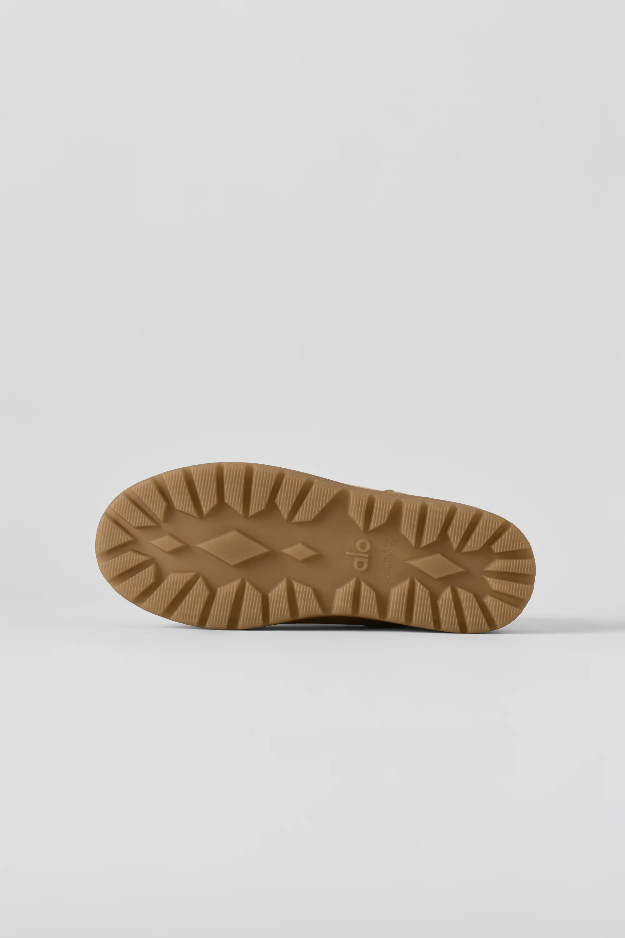 ALO Malibu Low Boot Rich Chestnut Slip-On Suede Shoe