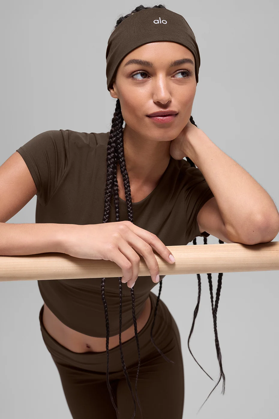 Faixa de Cabelo Performance Conquer em Espresso para Corredores