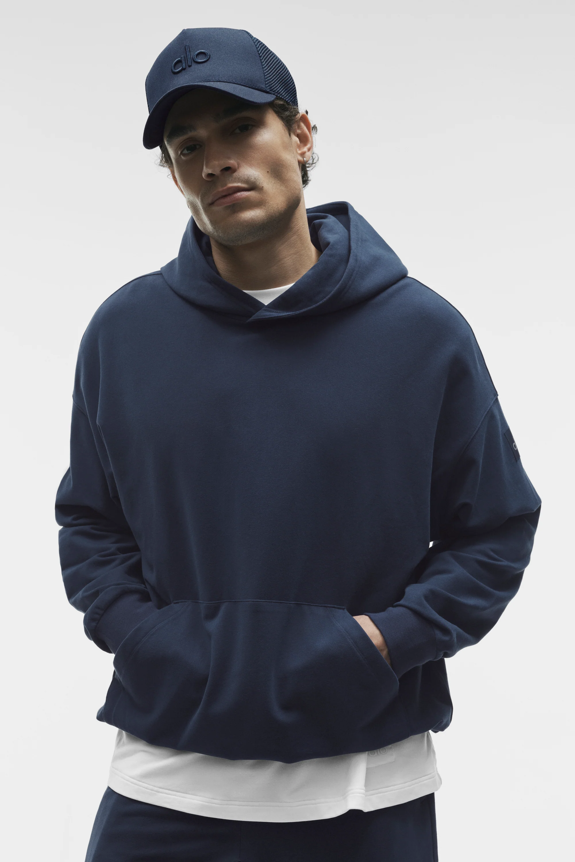 Felpa con cappuccio Double Take in blu navy: pullover da uomo vestibilità classica con tasca a canguro