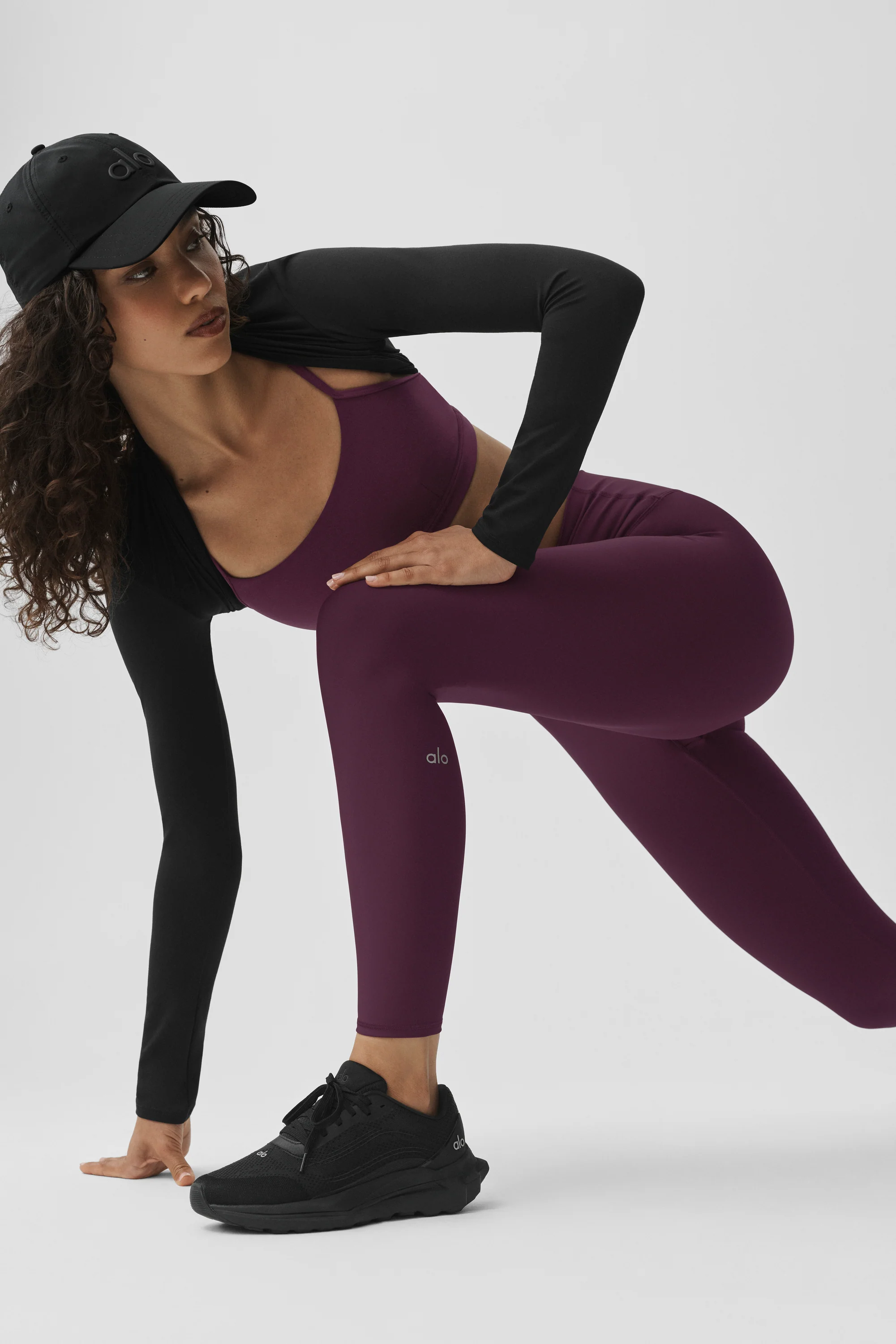 7/8 High-Waist Airlift Legging in Rich Bordeaux with Subtle Sheen