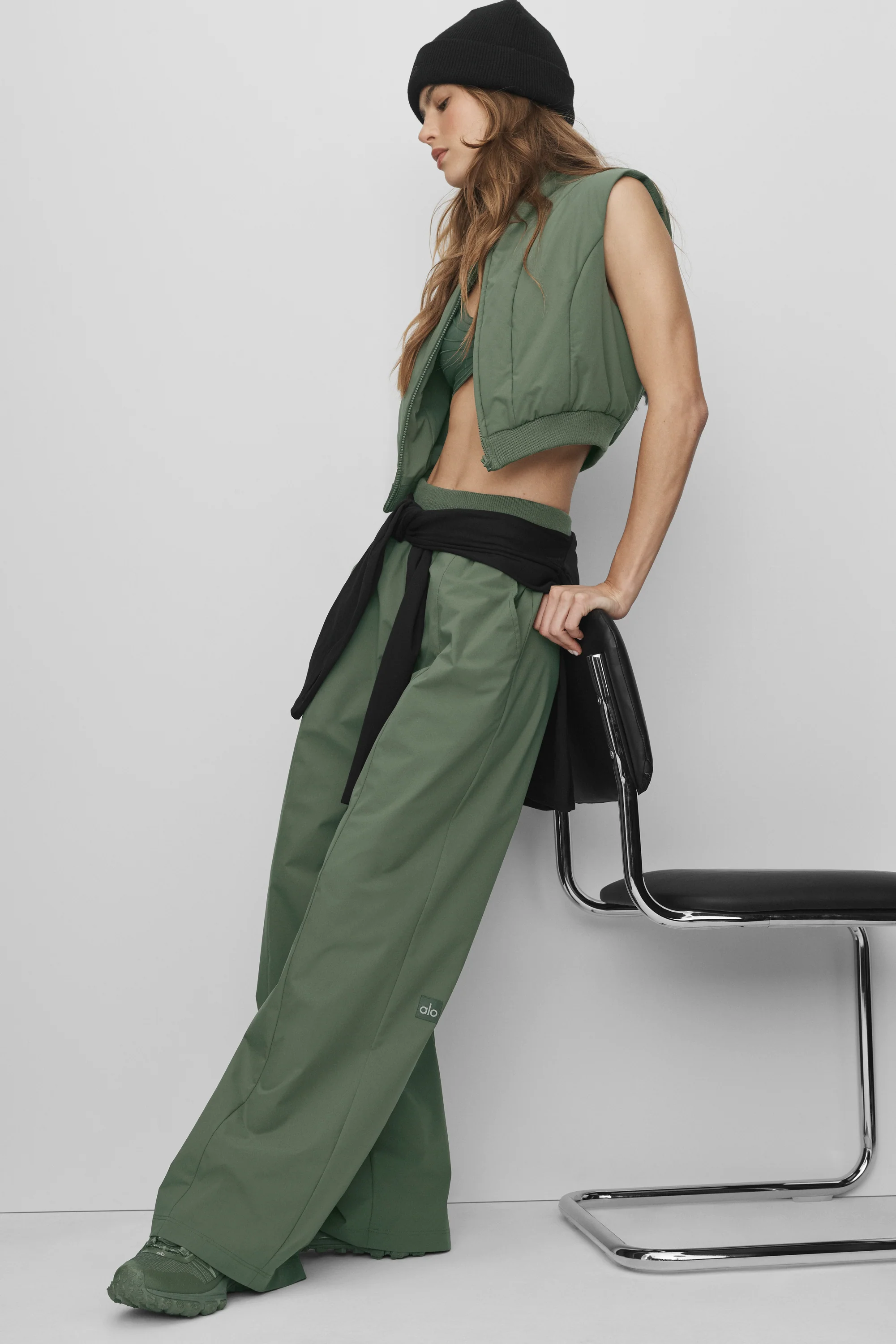 High-Waist Momentum Straight Leg Pant in Bamboo Green