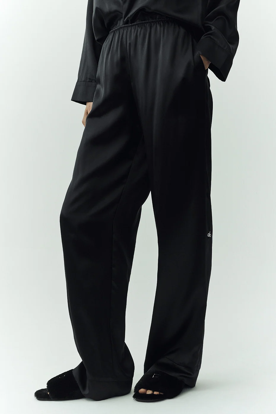 Silk Luminous Pant (Long) in Black with a 33 Inch Inseam