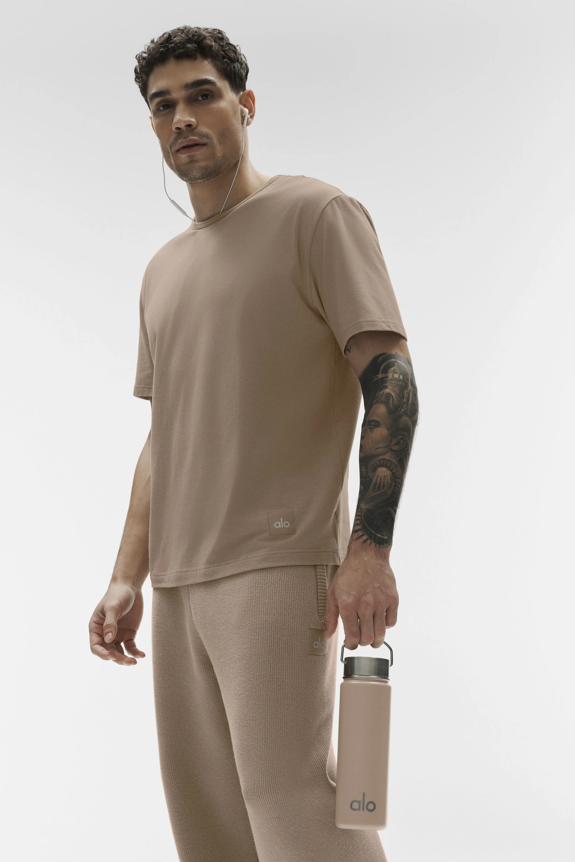 Street Essential Tee – Gravel