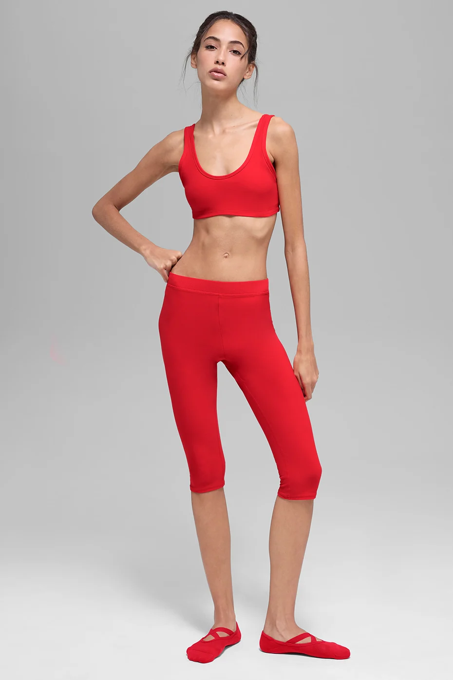 Alosoft High-Waist Iconic 90's Capri in Bright Red