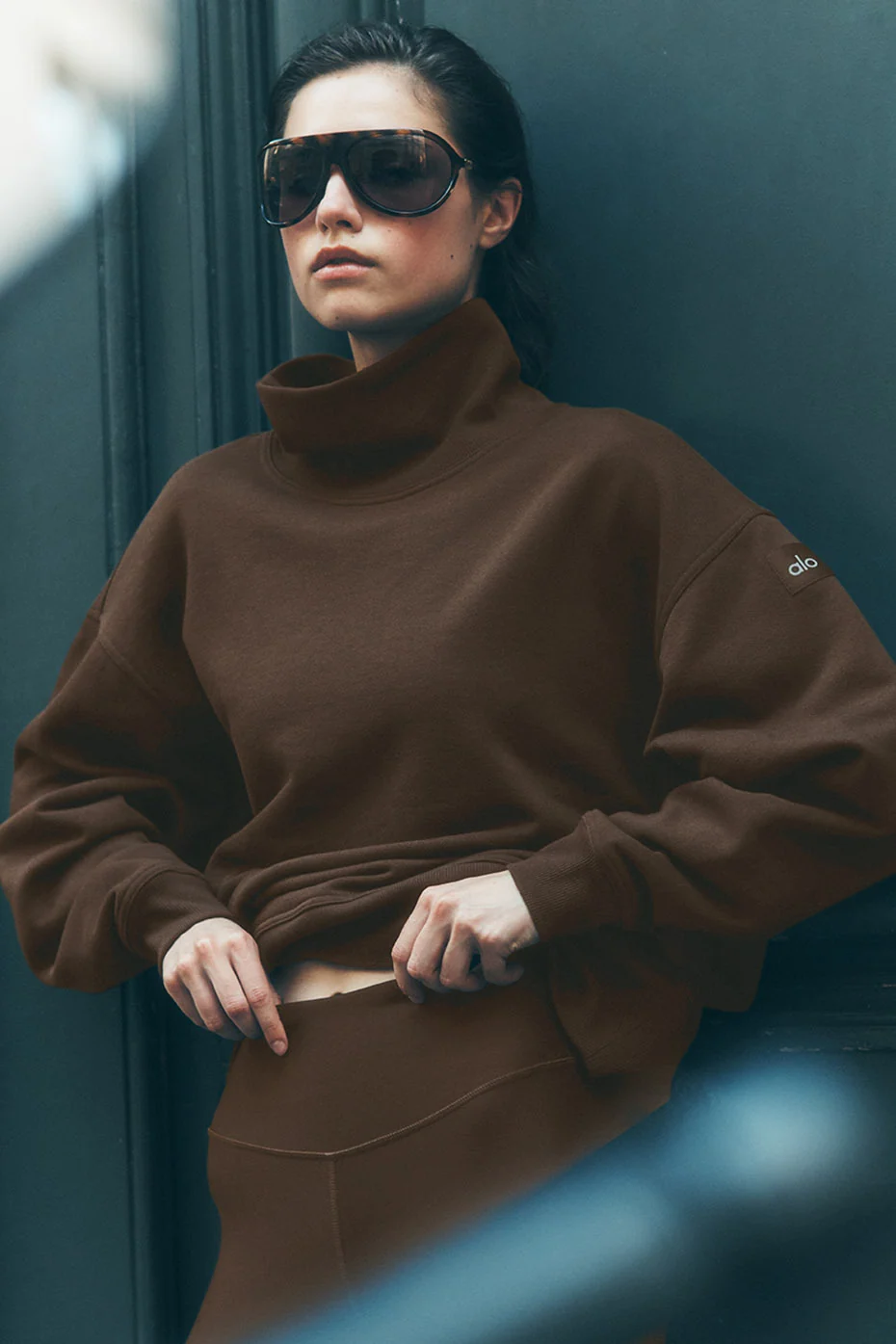 Hazy Mock Neck Pullover in Espresso Oversized Fit