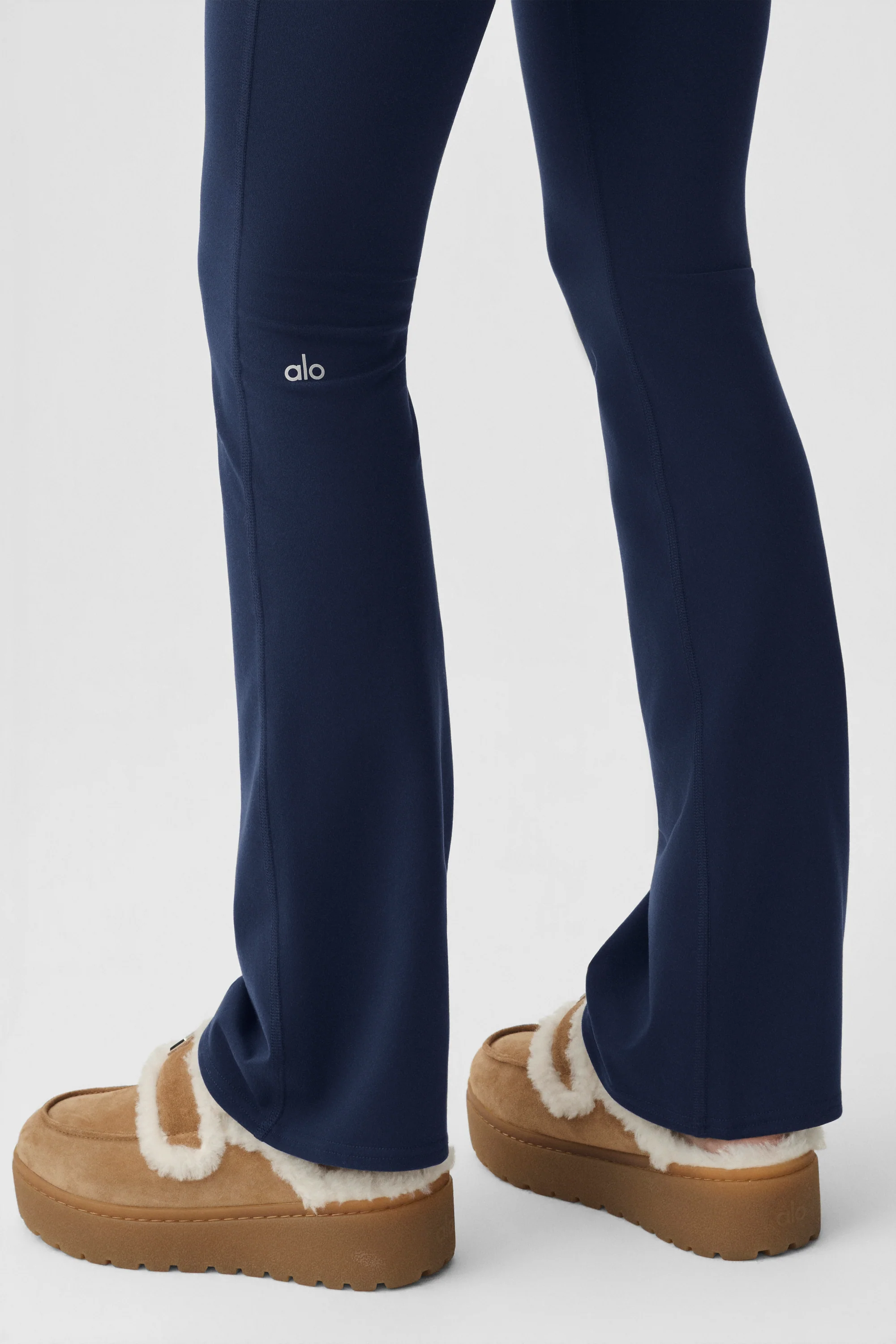 Legginsy Airbrush High-Waist Bootcut Short w kolorze Navy