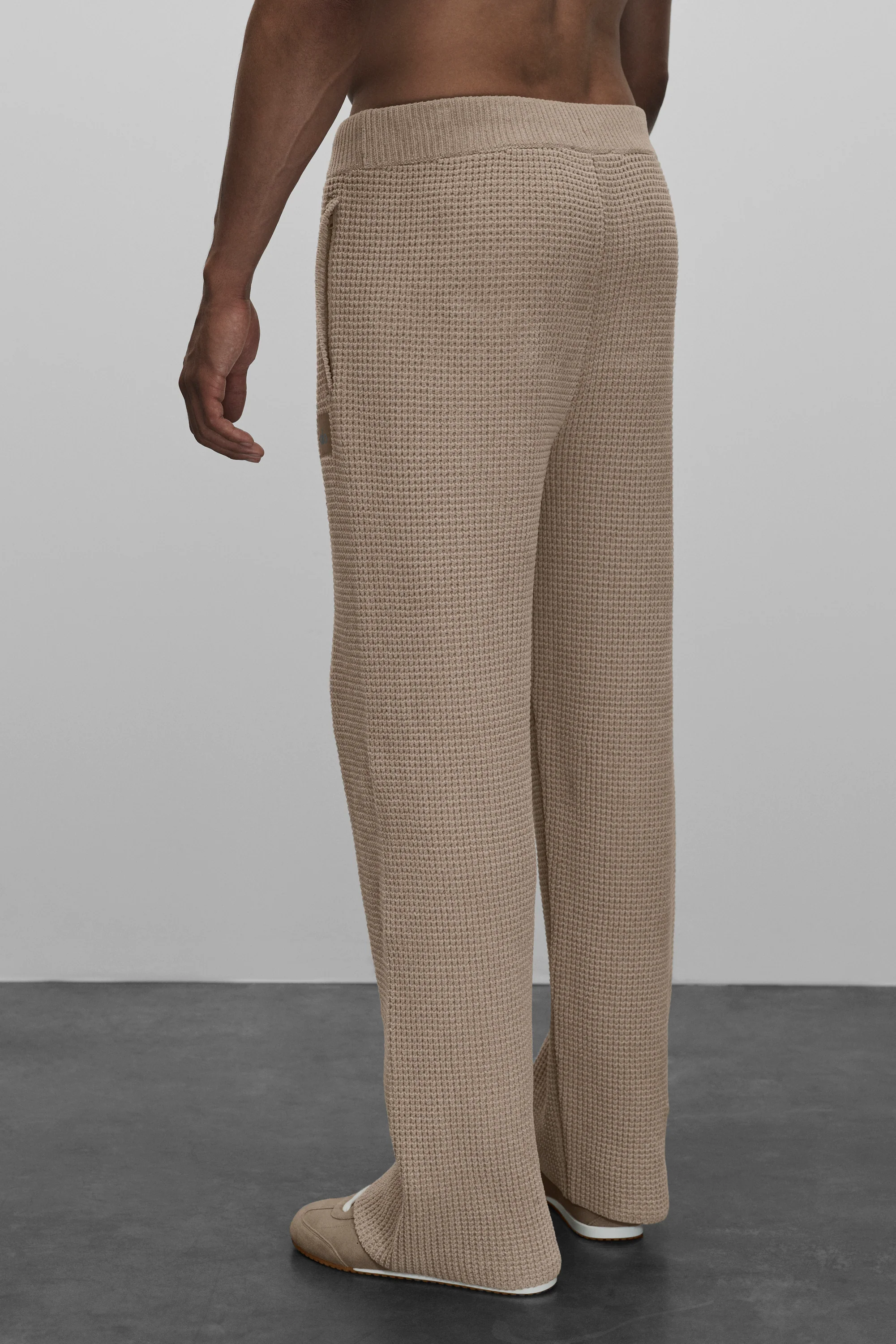 Waffle Chenille Edition Straight Leg Pant in Gravel