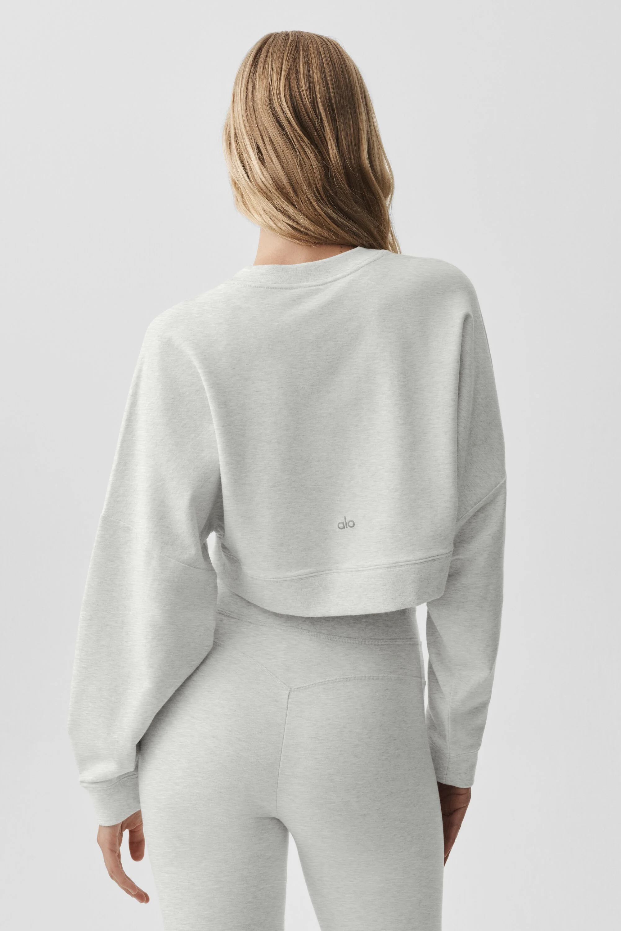 Cropped Sway Crew Neck Pullover in White Heather for Studio to Street