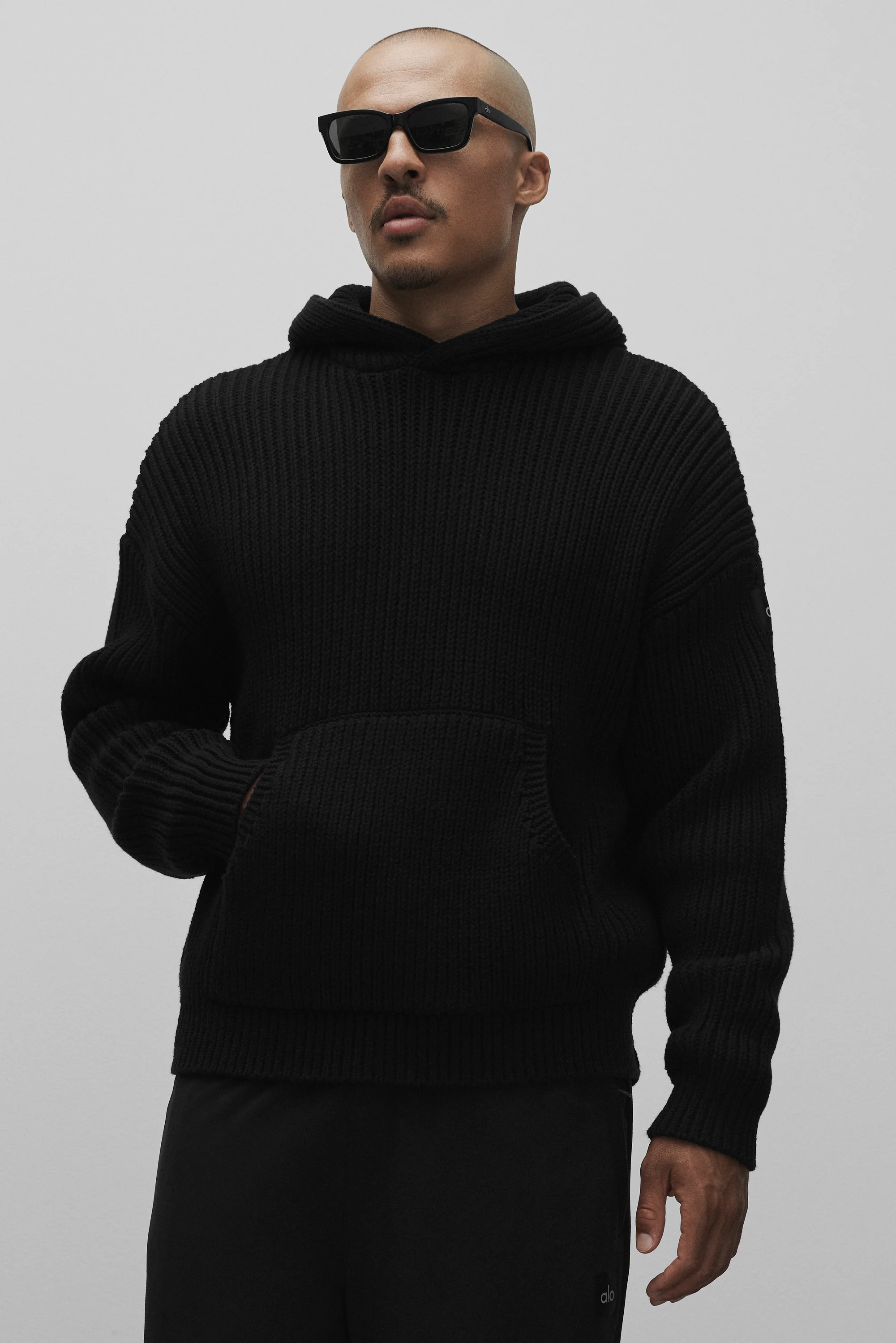 Chunky Knit Rewind Hoodie in Black for Off-Duty Days