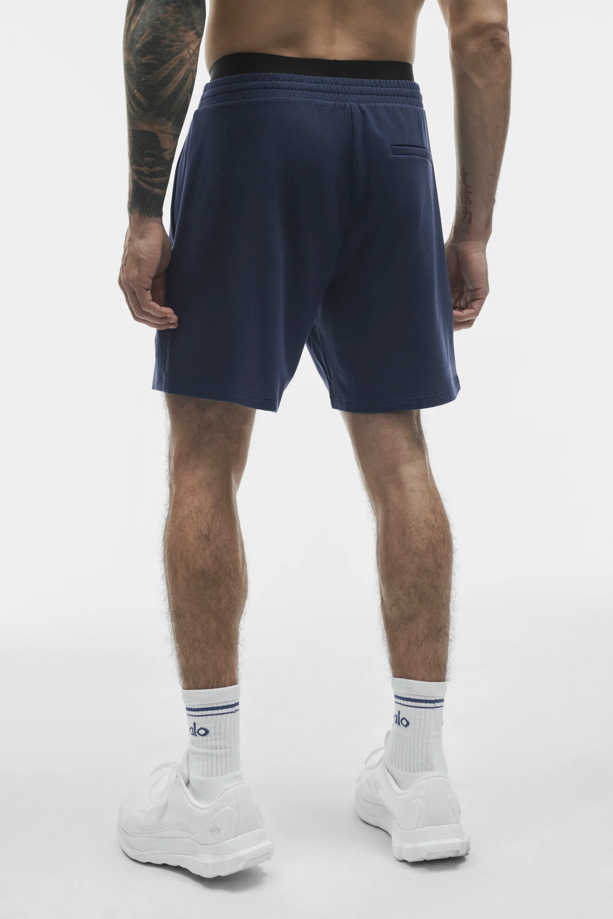 7" Double Take Short in Navy aus mittelschwerem Stoff