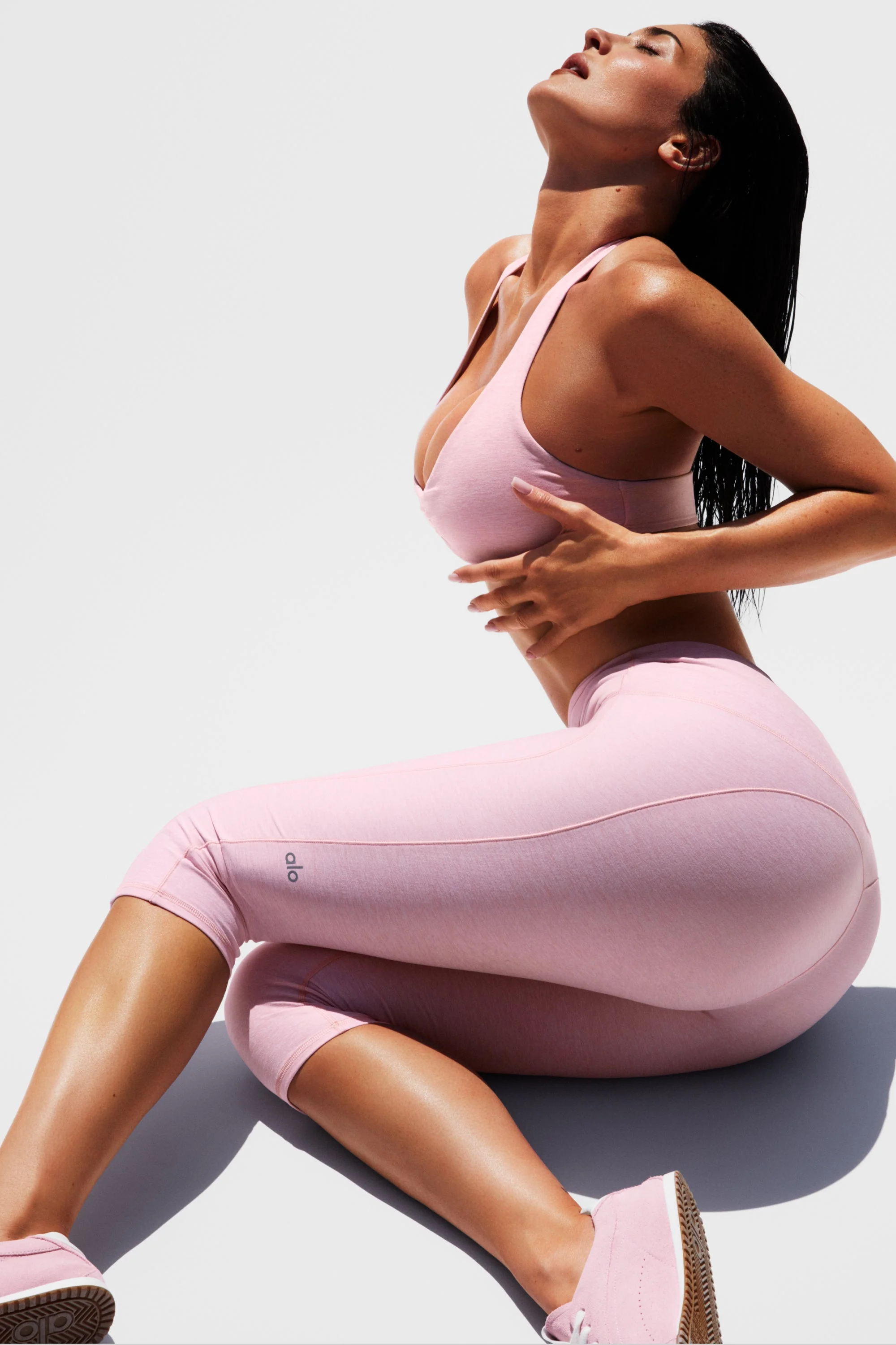 Alosoft High-Waist Intuition Capri in Pink Marshmallow Heather