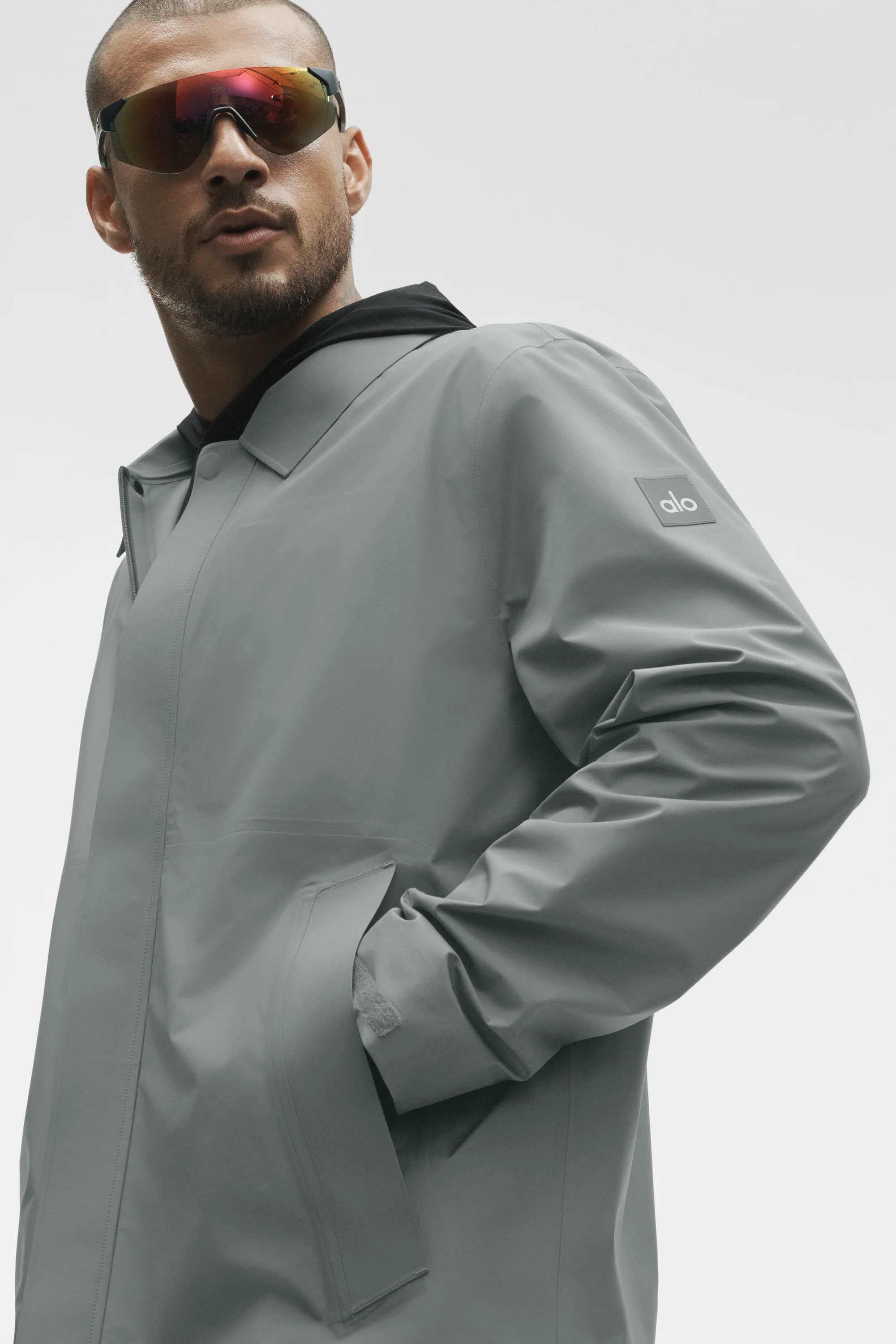 Alo Yoga Alpha Shell Overshirt Monument Water-Resistant Men's Outerwear