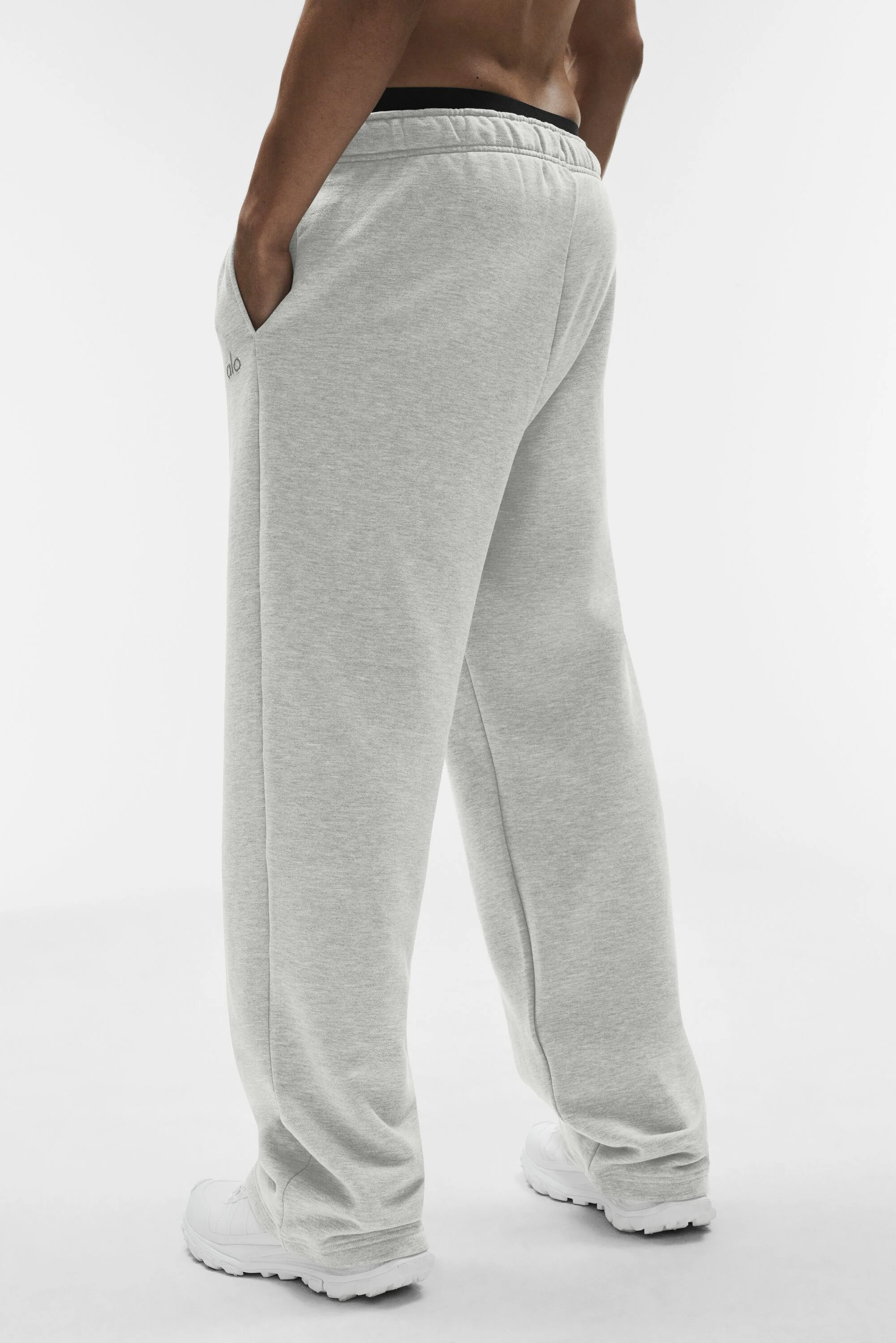 Accolade Straight Leg Sweatpant in White Heather for Men