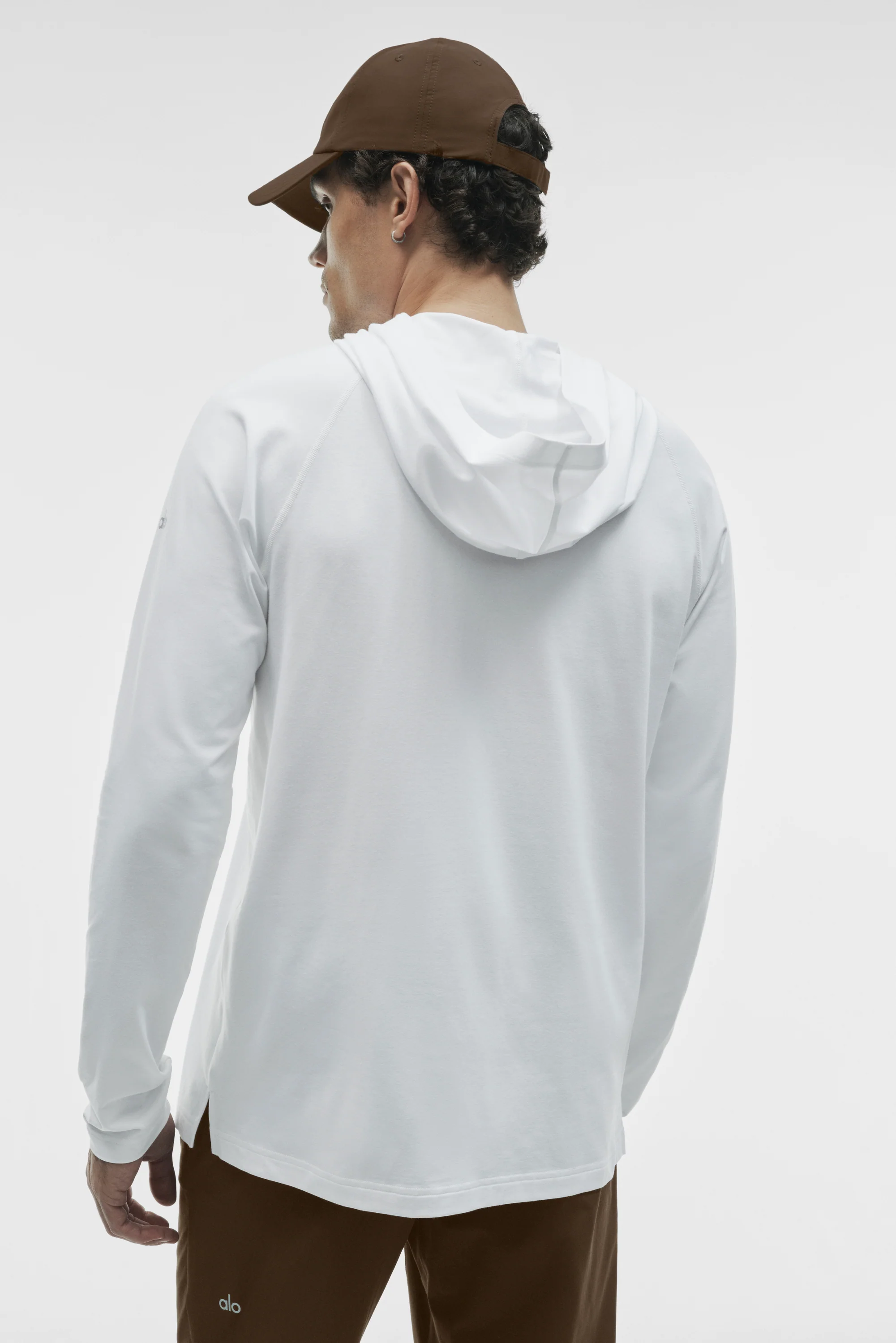 ALO Vapor Long Sleeve Hoodie in White for Men