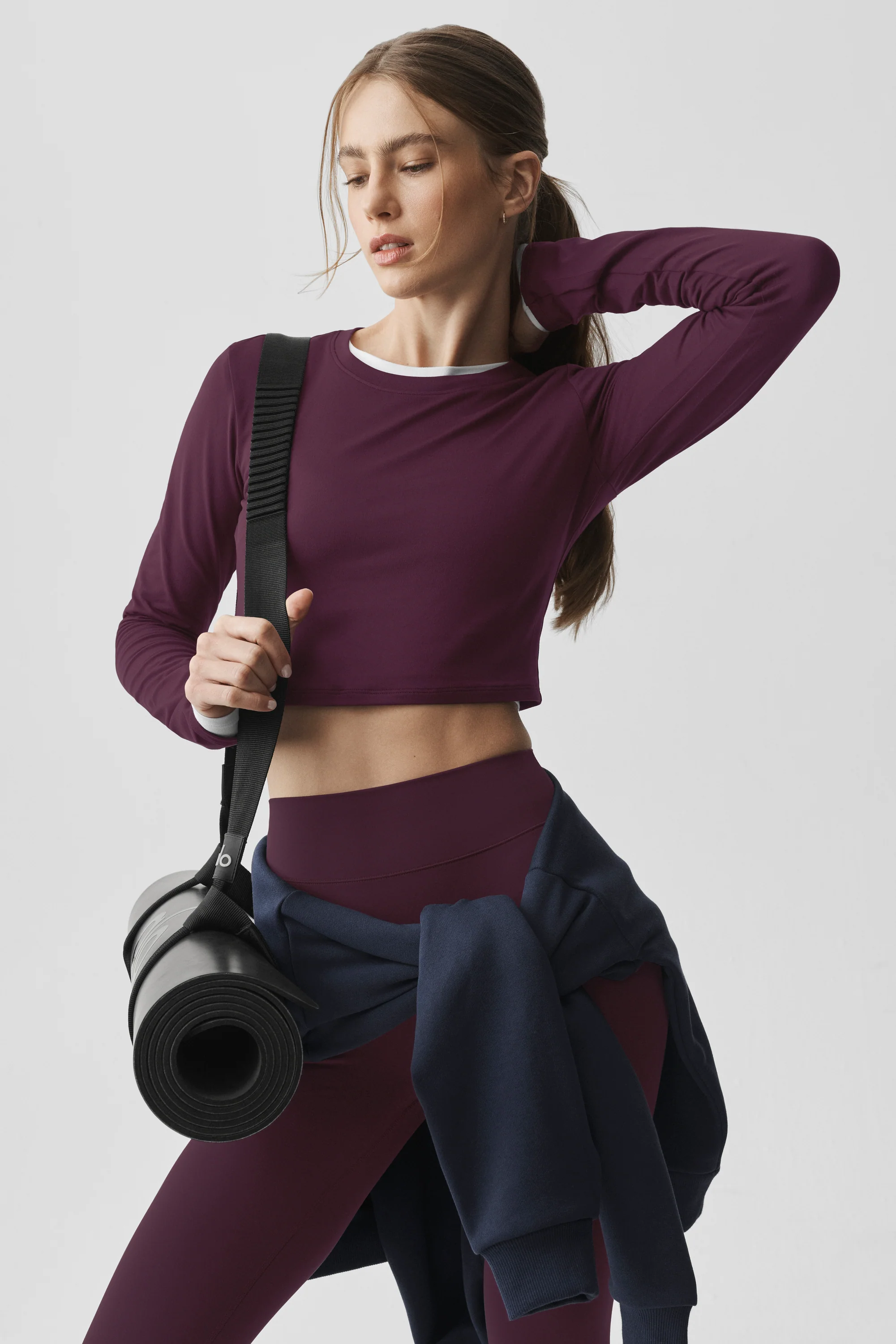 Alosoft Crop Finesse langermet topp i dyp bordeaux