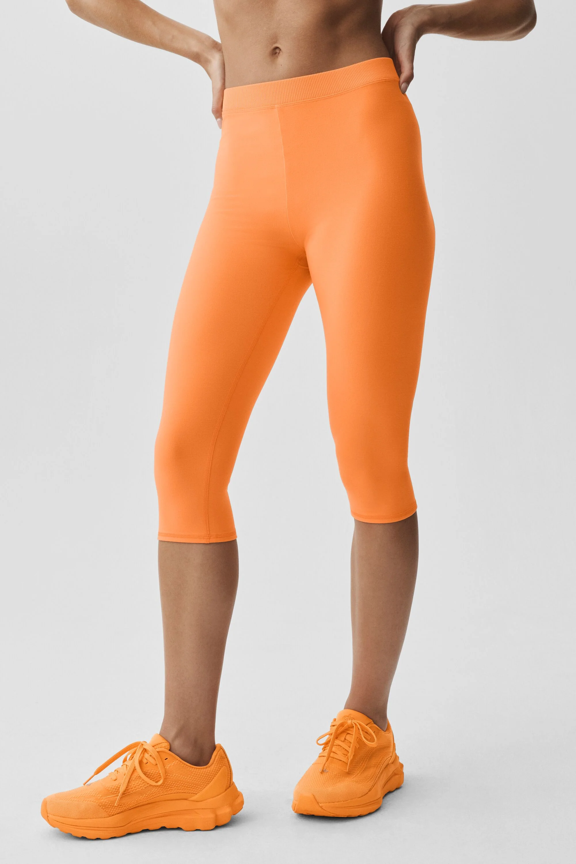 Alosoft High-Waist Iconic 90's Capri in Satsuma Breeze
