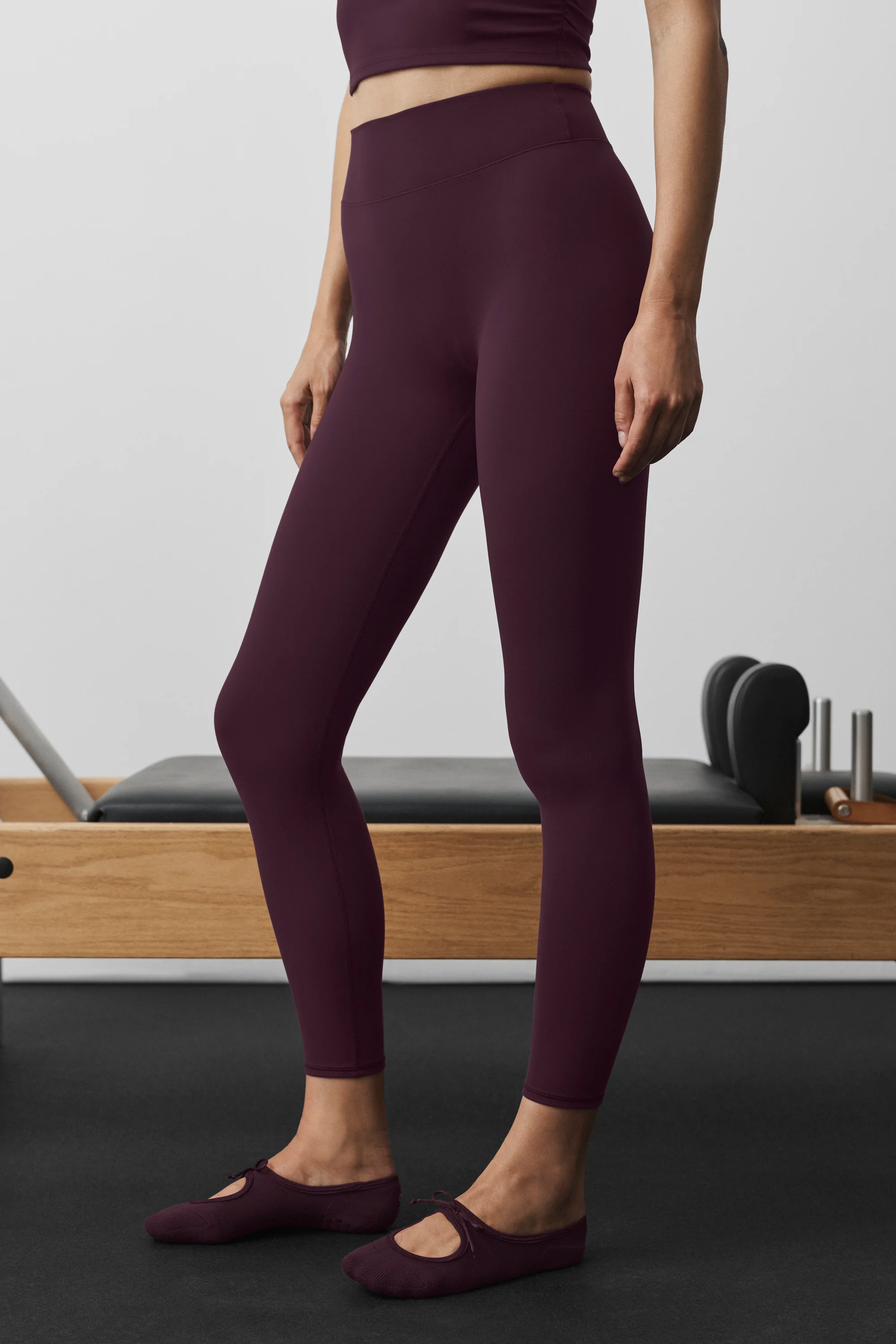 ALO Softsculpt 7/8 Define Legging in Rich Bordeaux