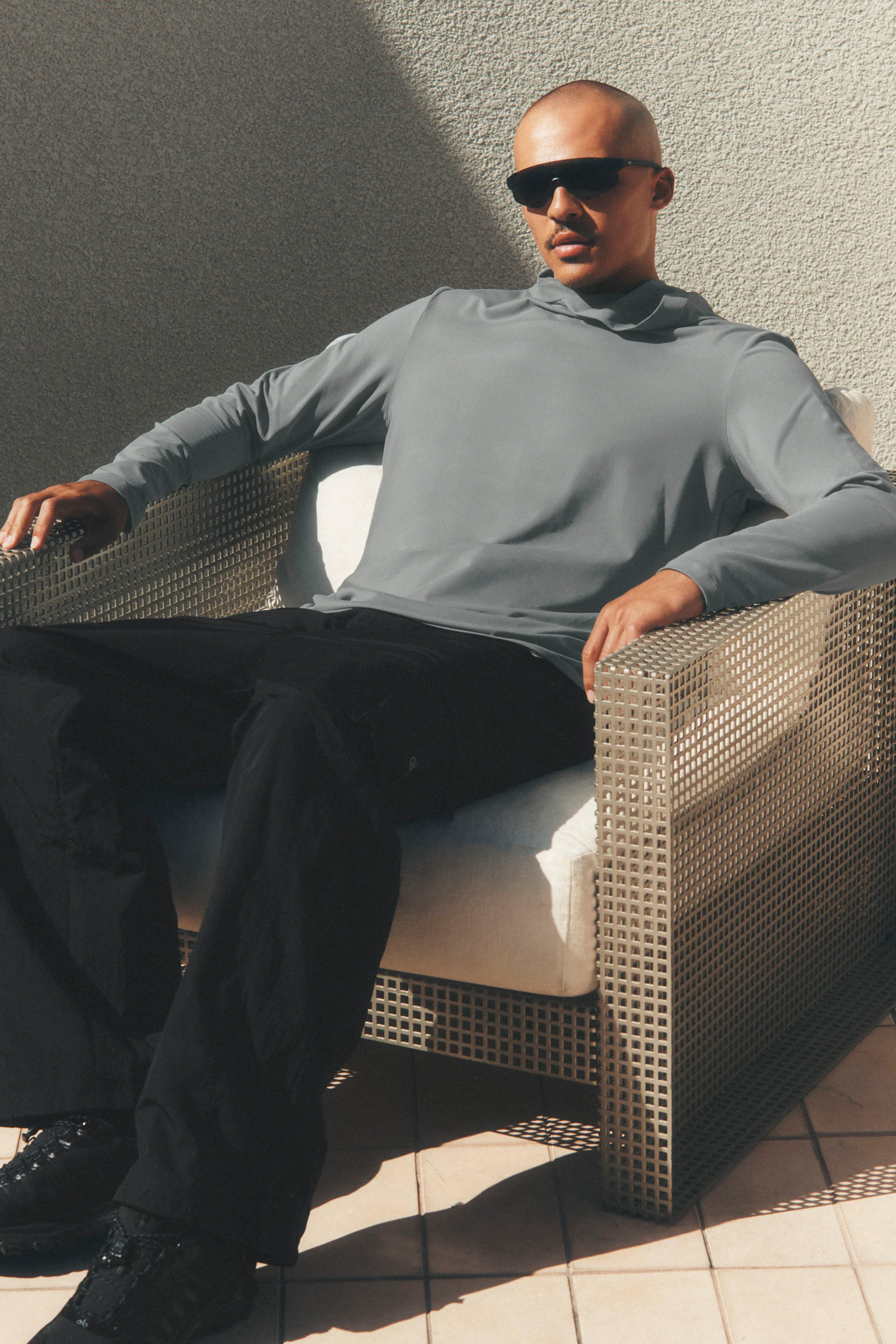 Conquer Reform Long Sleeve With Hood Monument Training Pullover