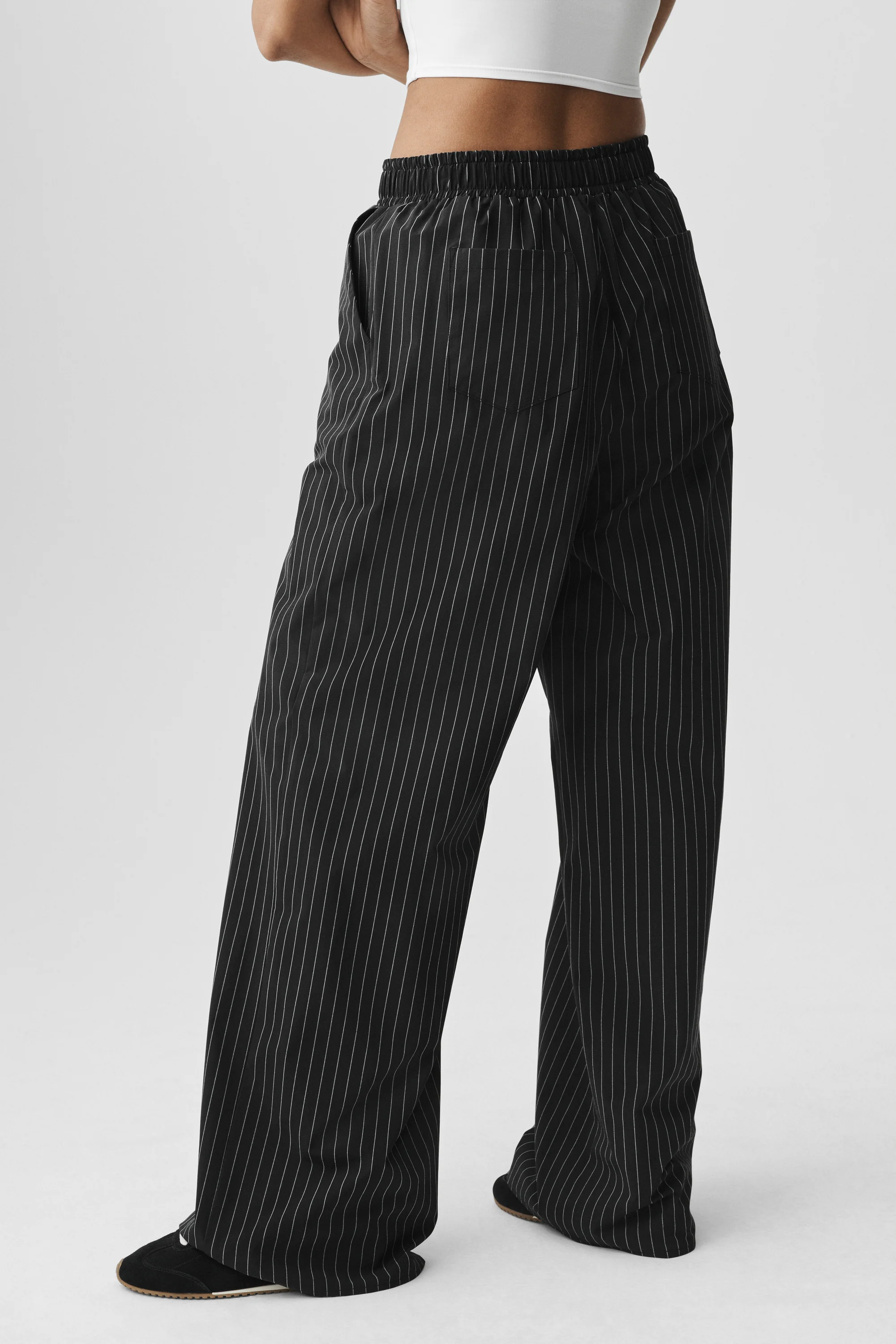 Pinstripe Daylight Boxer Pant Long in Schwarz und Titanium