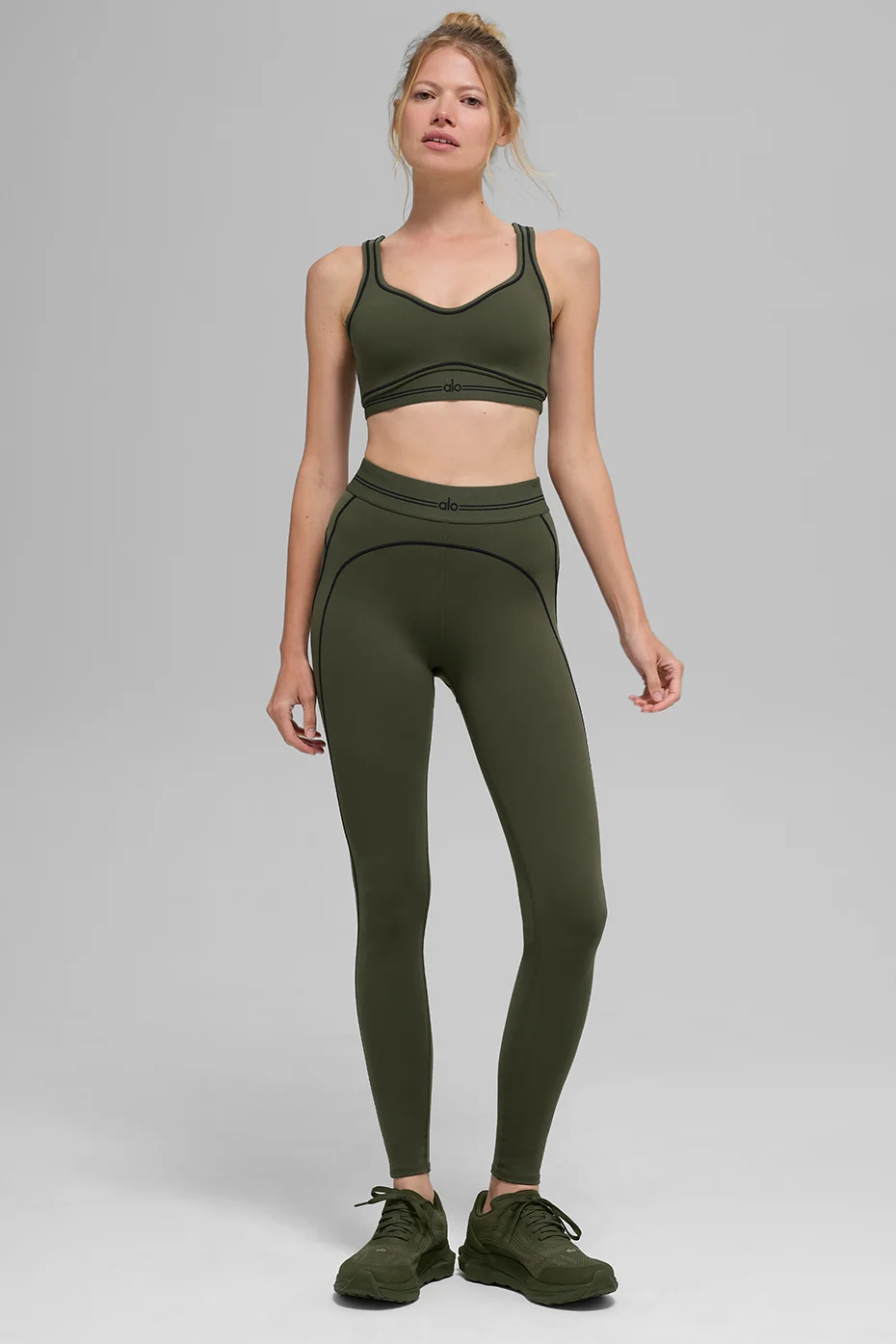 Airbrush High-Waist Heart Throb Legging in Green Olive and Black