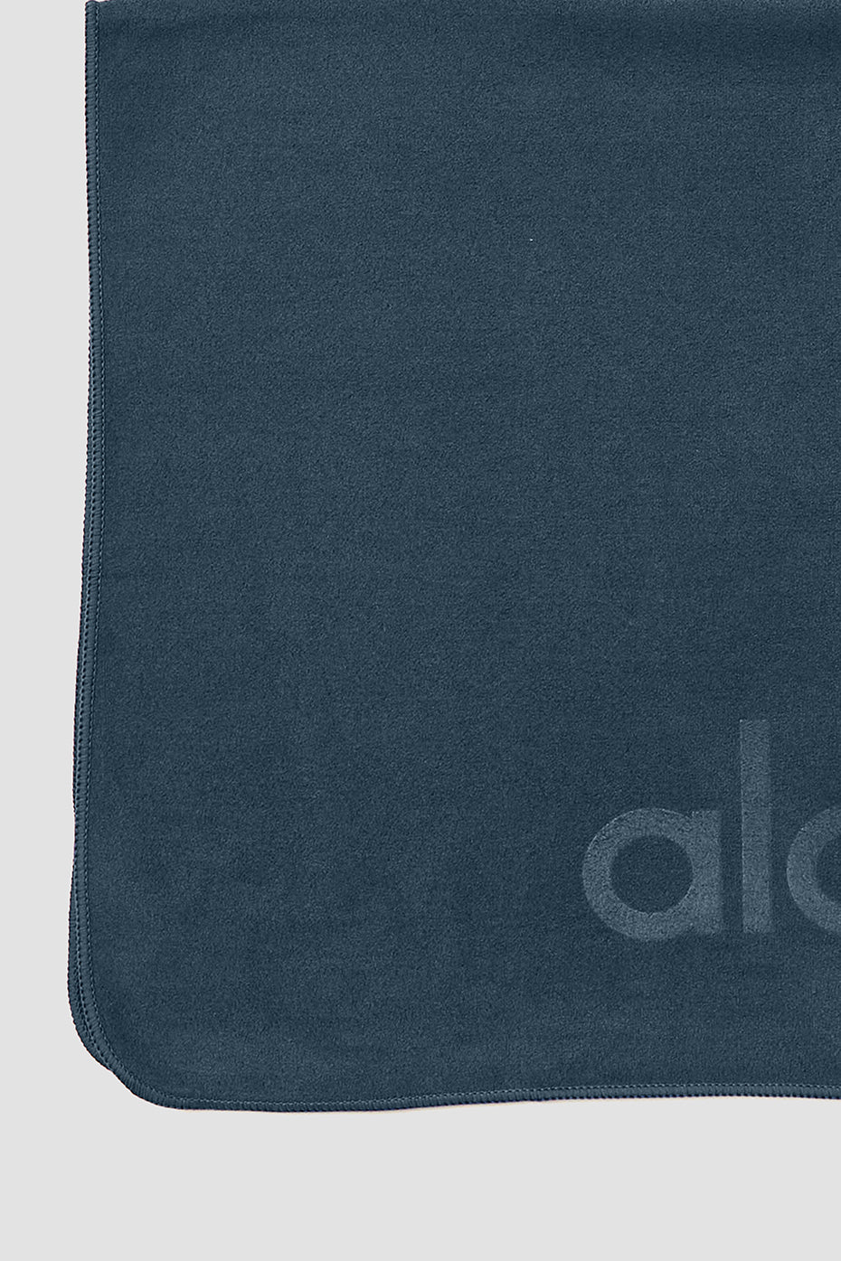 Performance No Sweat Hand Towel in Eclipse, Ultra-Absorbent