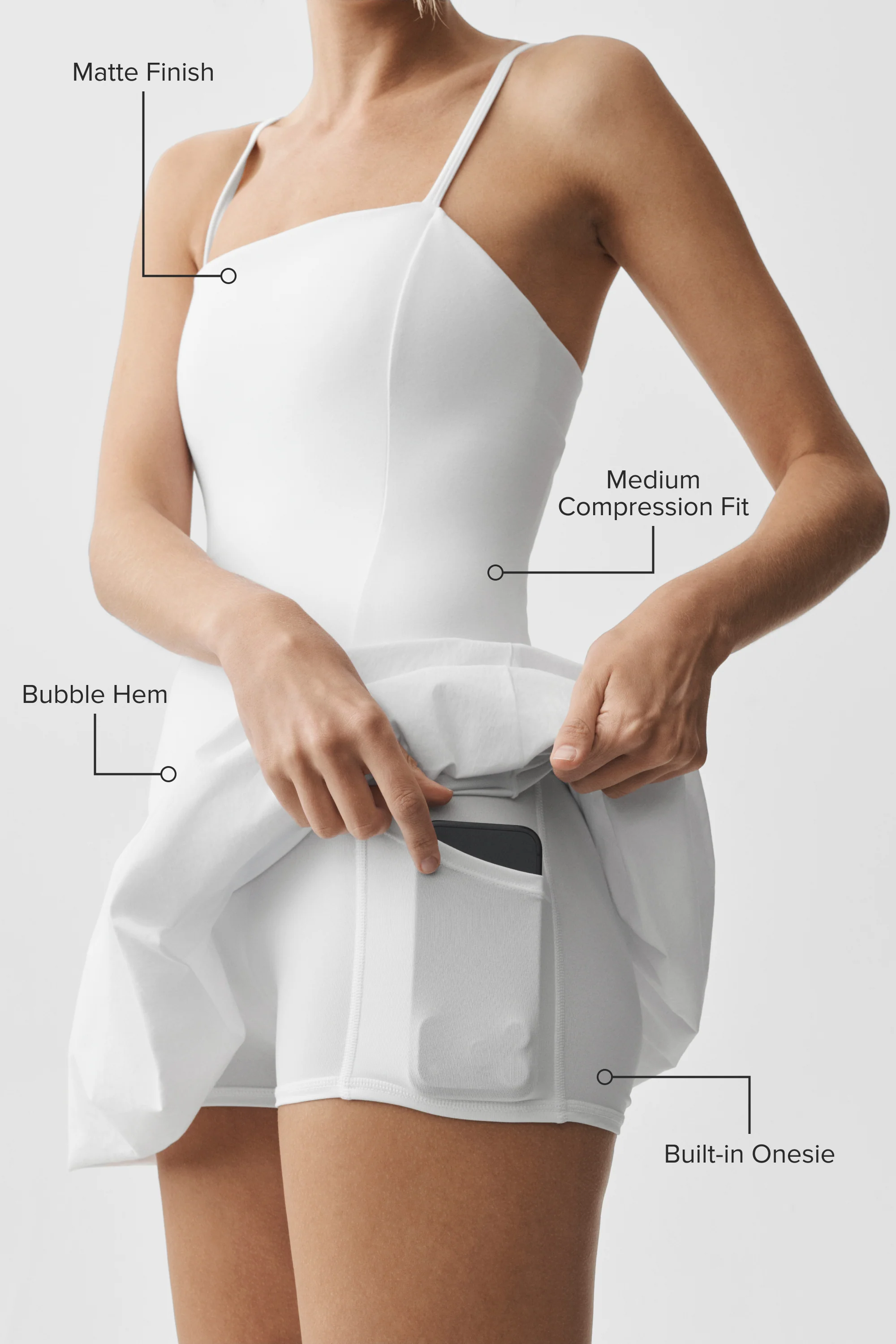 Airbrush Love Match Tennis-Kleid in Weiß mit integriertem Onesie