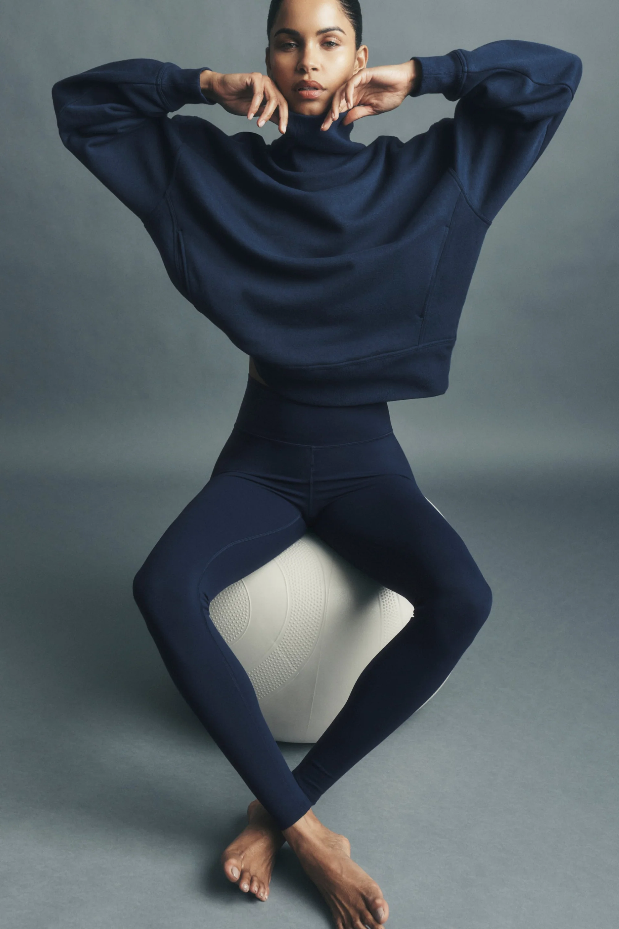 ALO Softsculpt High-Waist Legging in Navy