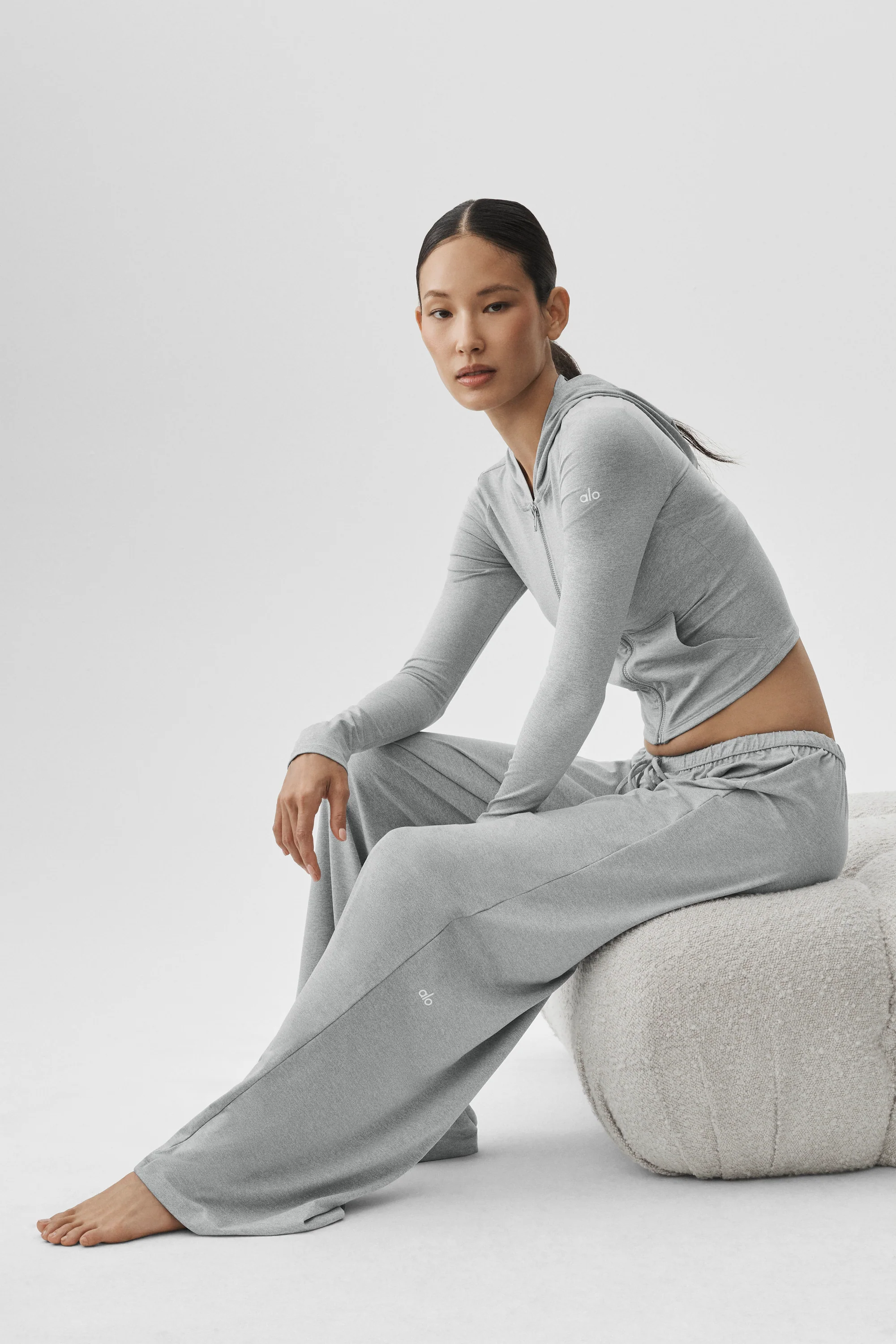 Alosoft Finesse Mid-Rise Wide Leg Sweatpant, Vintage Athletic Heather