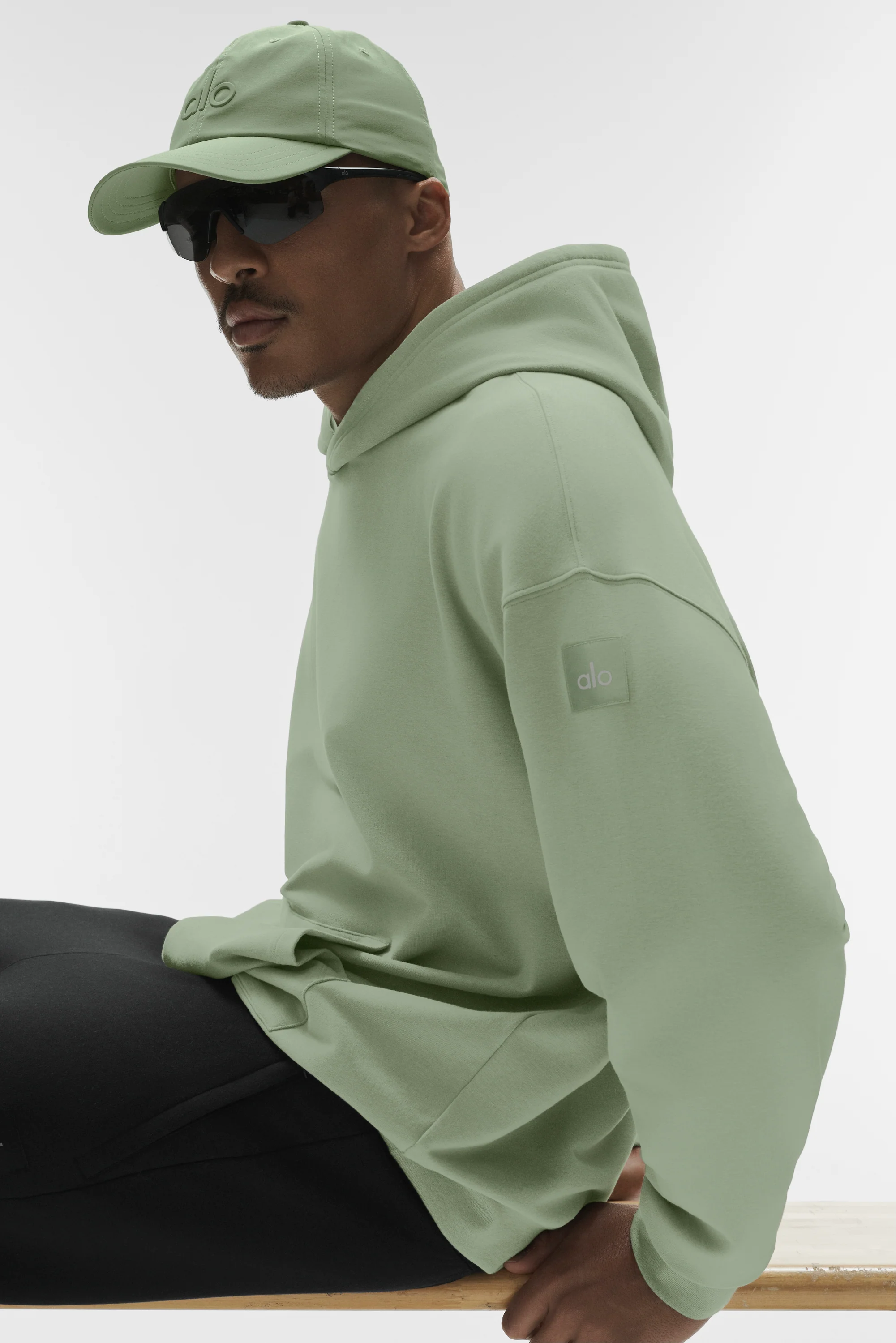 Men's Double Take Hoodie in Dune Grass