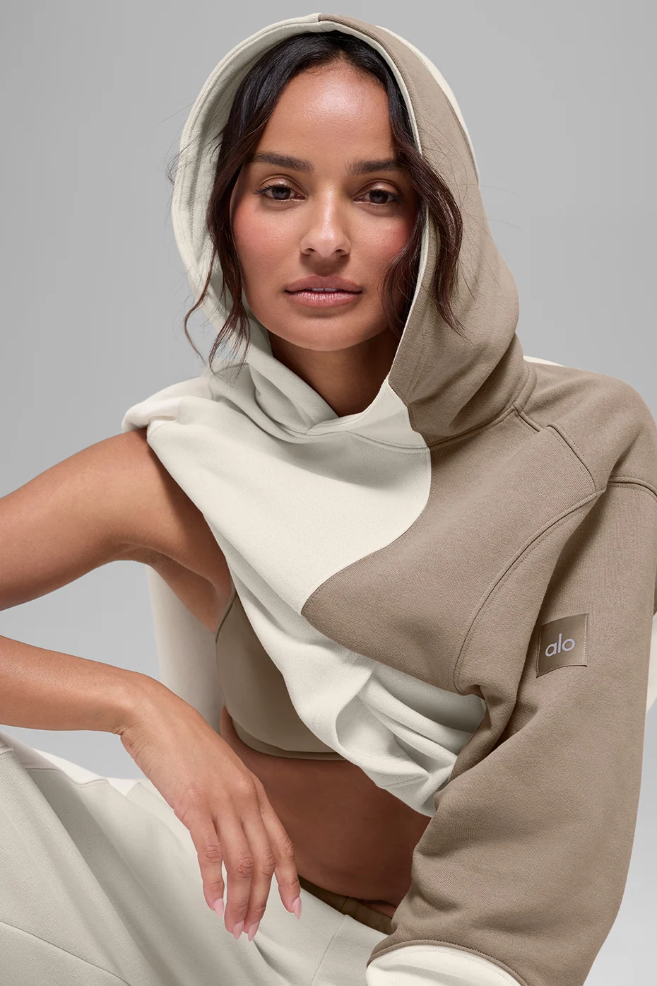 Make Waves Hoodie for Women in Ivory, Bone and Gravel