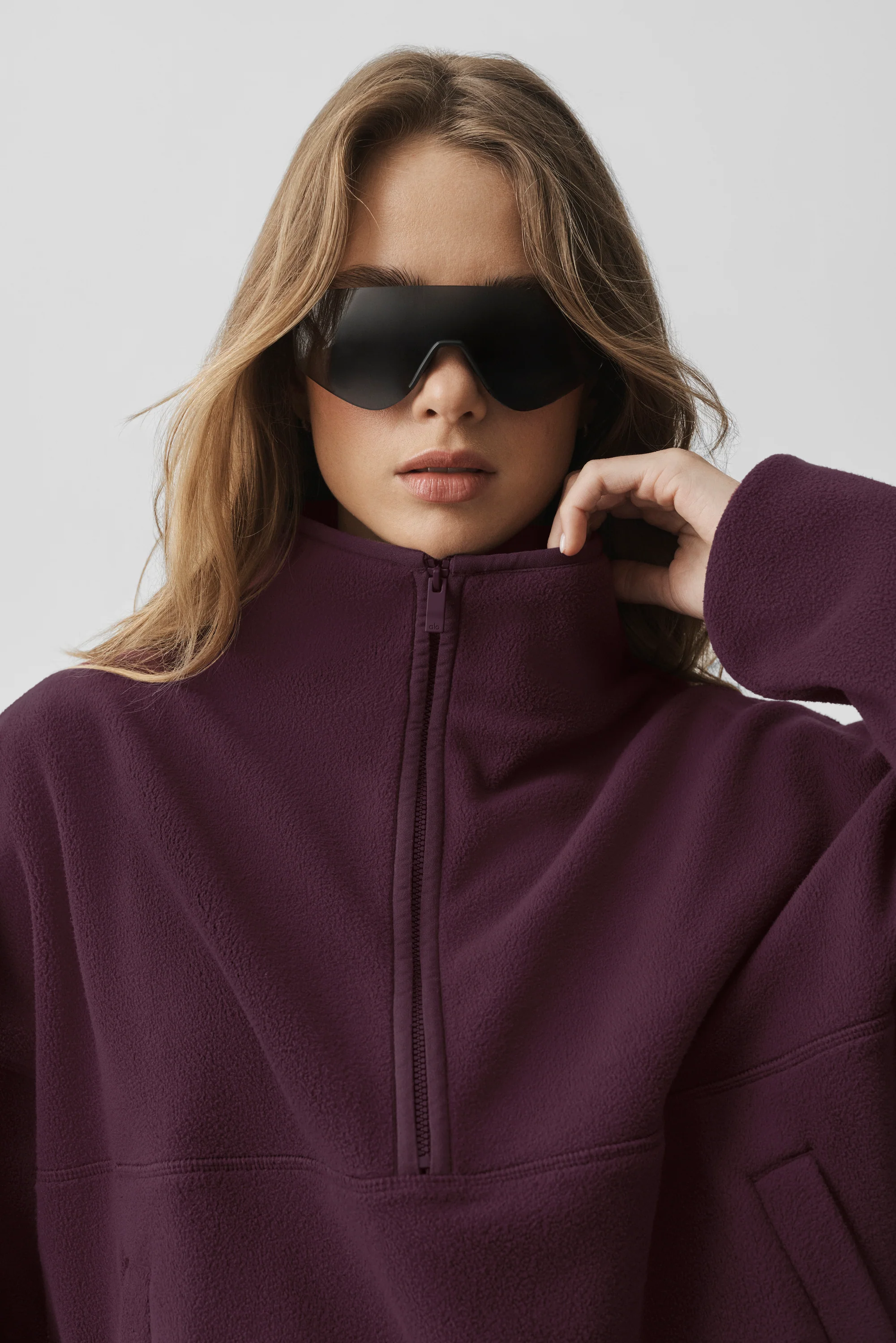 Polar Fleece Retreat Cover Up Rich Bordeaux