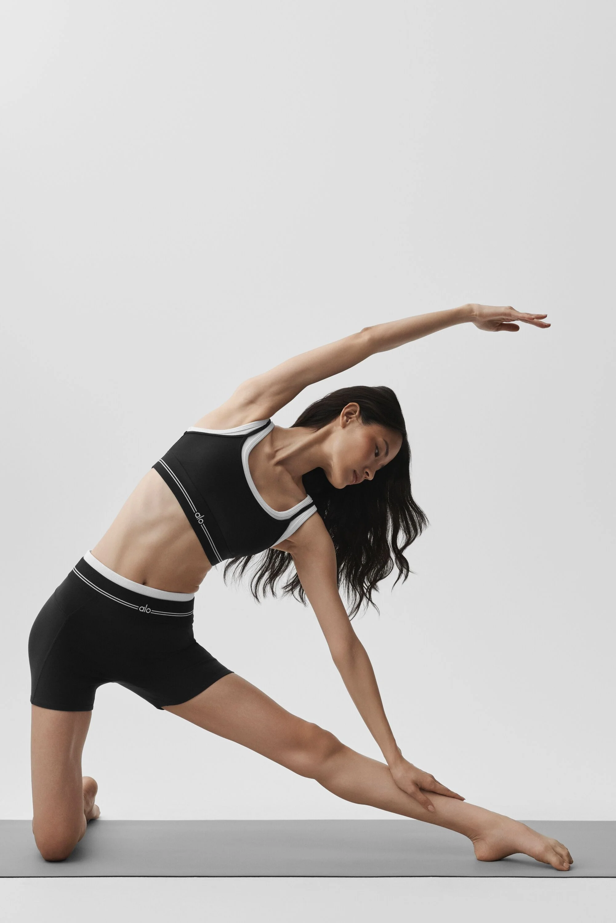 Airbrush High-Waist Better Together Short in Black and White