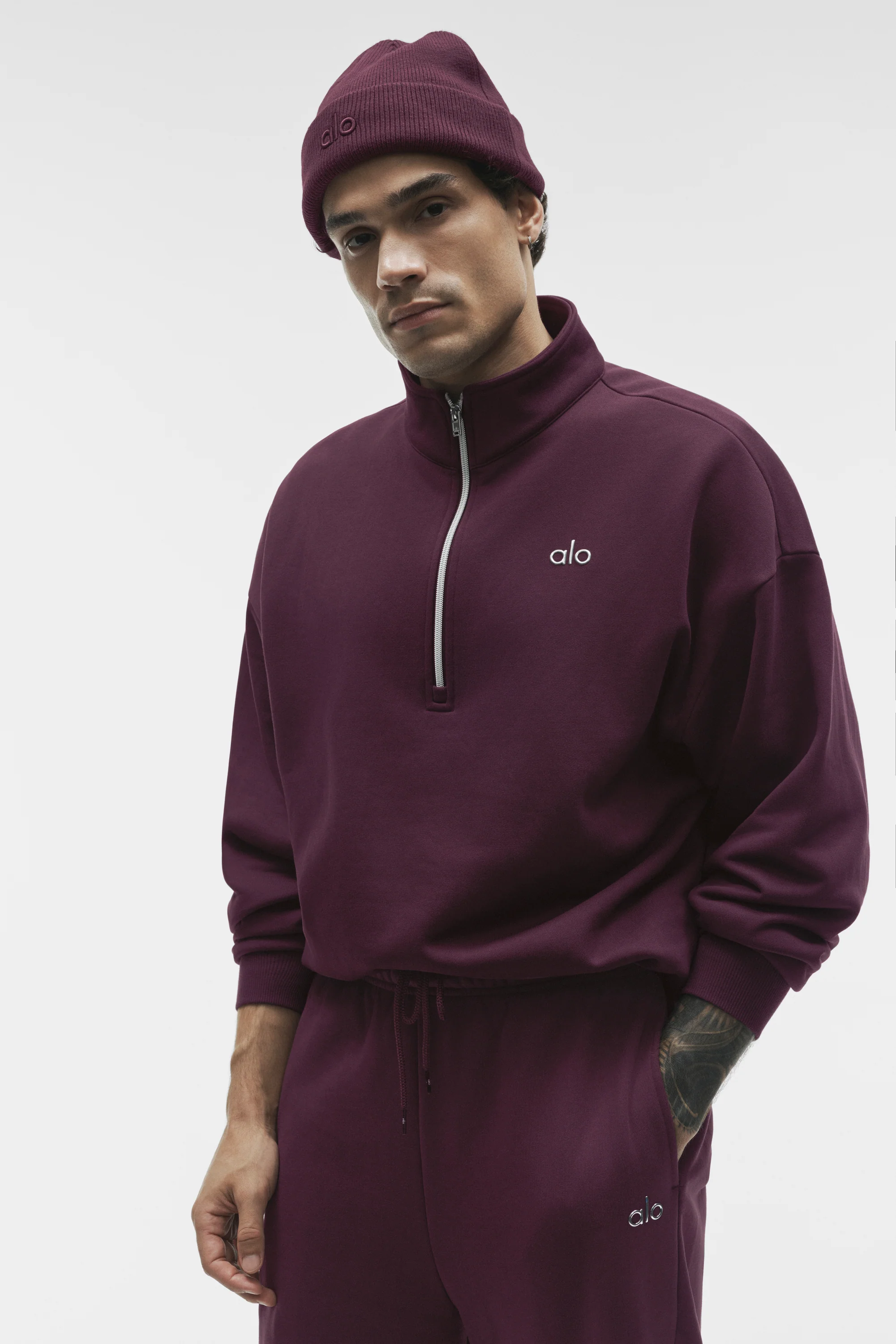 Accolade 1/4 Zip Pullover in Rich Bordeaux for Men