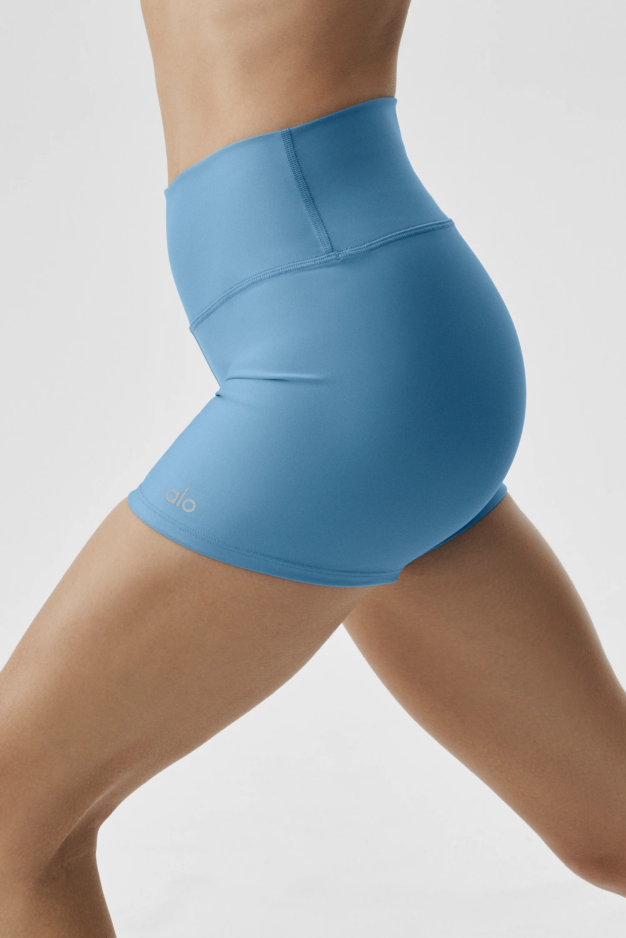 3 Inch High-Waist Airlift Short in California Blue with Compression Fit