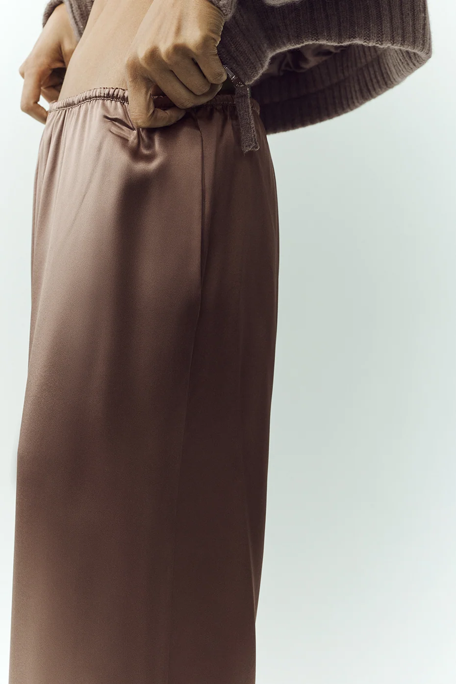 Silk Luminous Pant (Long) in Alpine Cocoa for Taller Frames