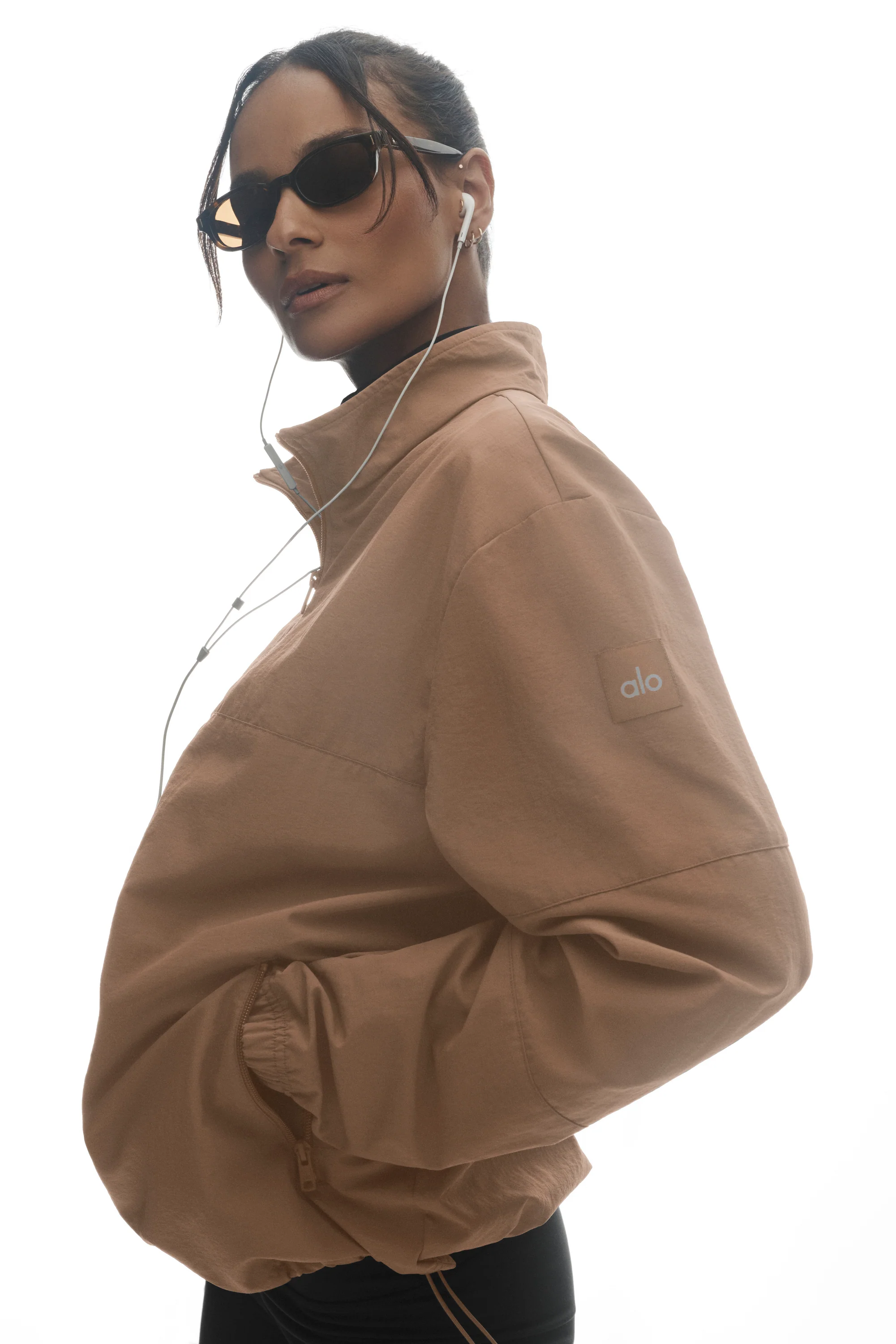 Pullover Takeaway de treino leve em Castanho Java para mulher