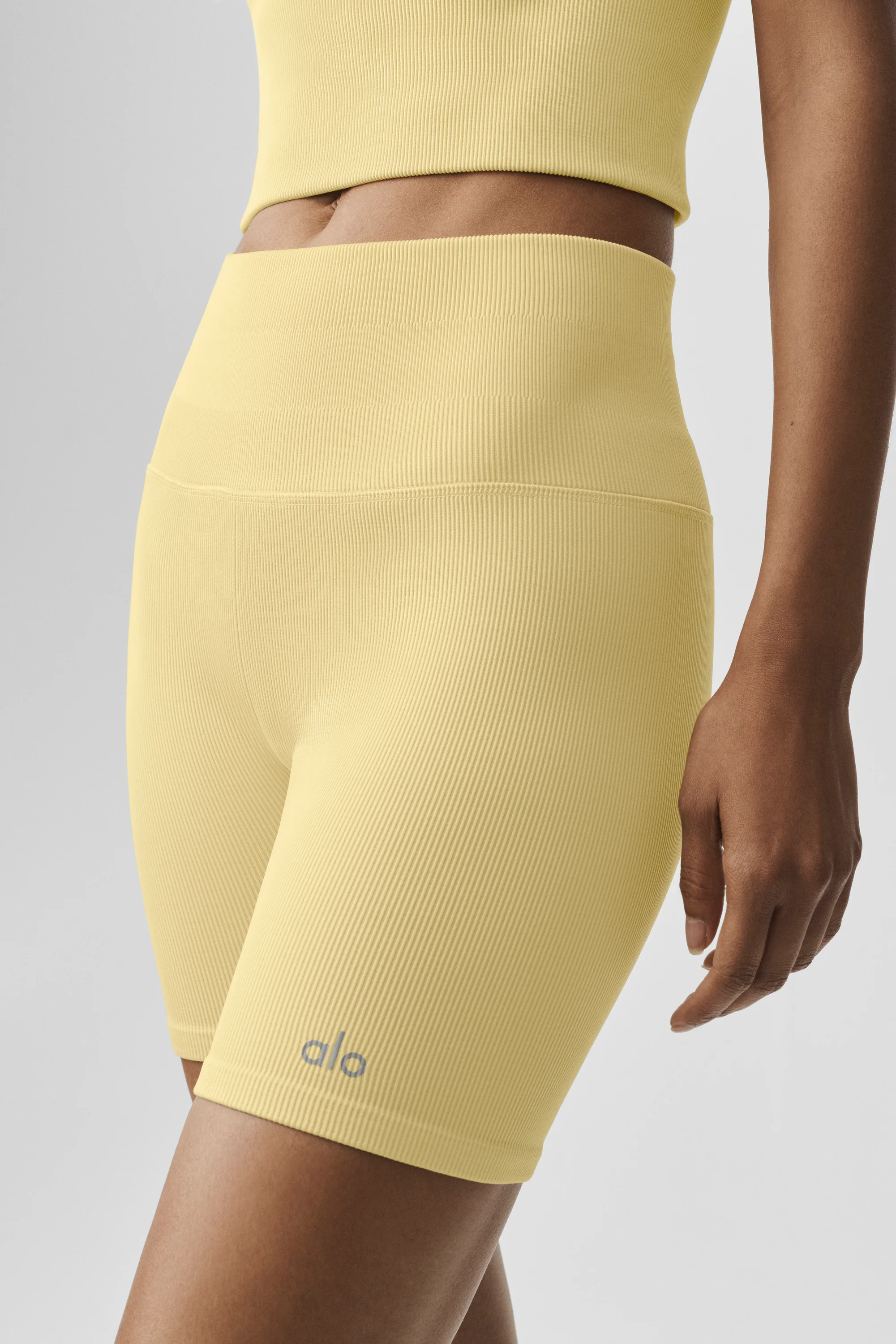5" Ribbed Favorite Short in Warm Butter for Training Days