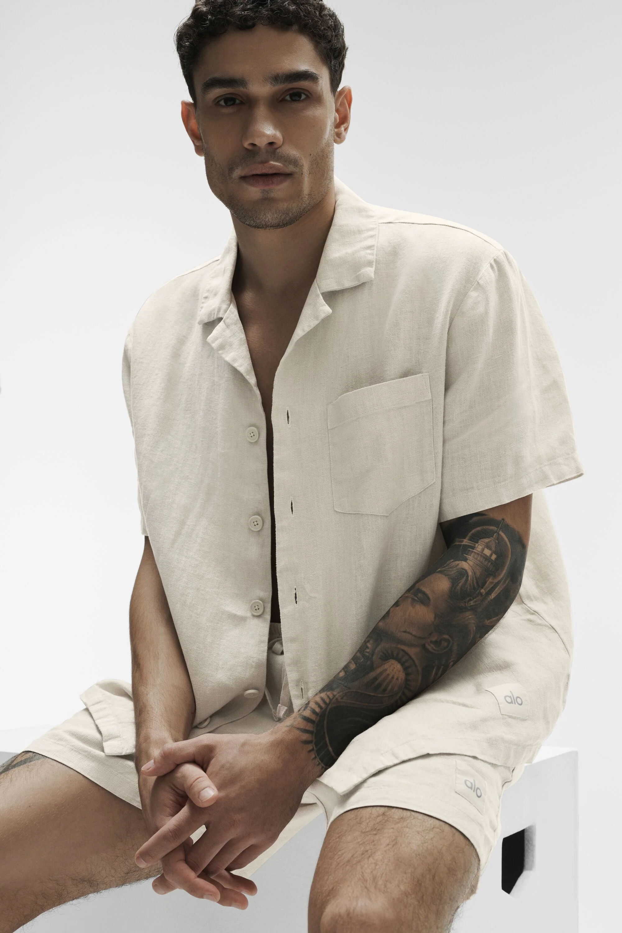 Camisa de lino de manga corta Linen Days en color Bone, lino ligero