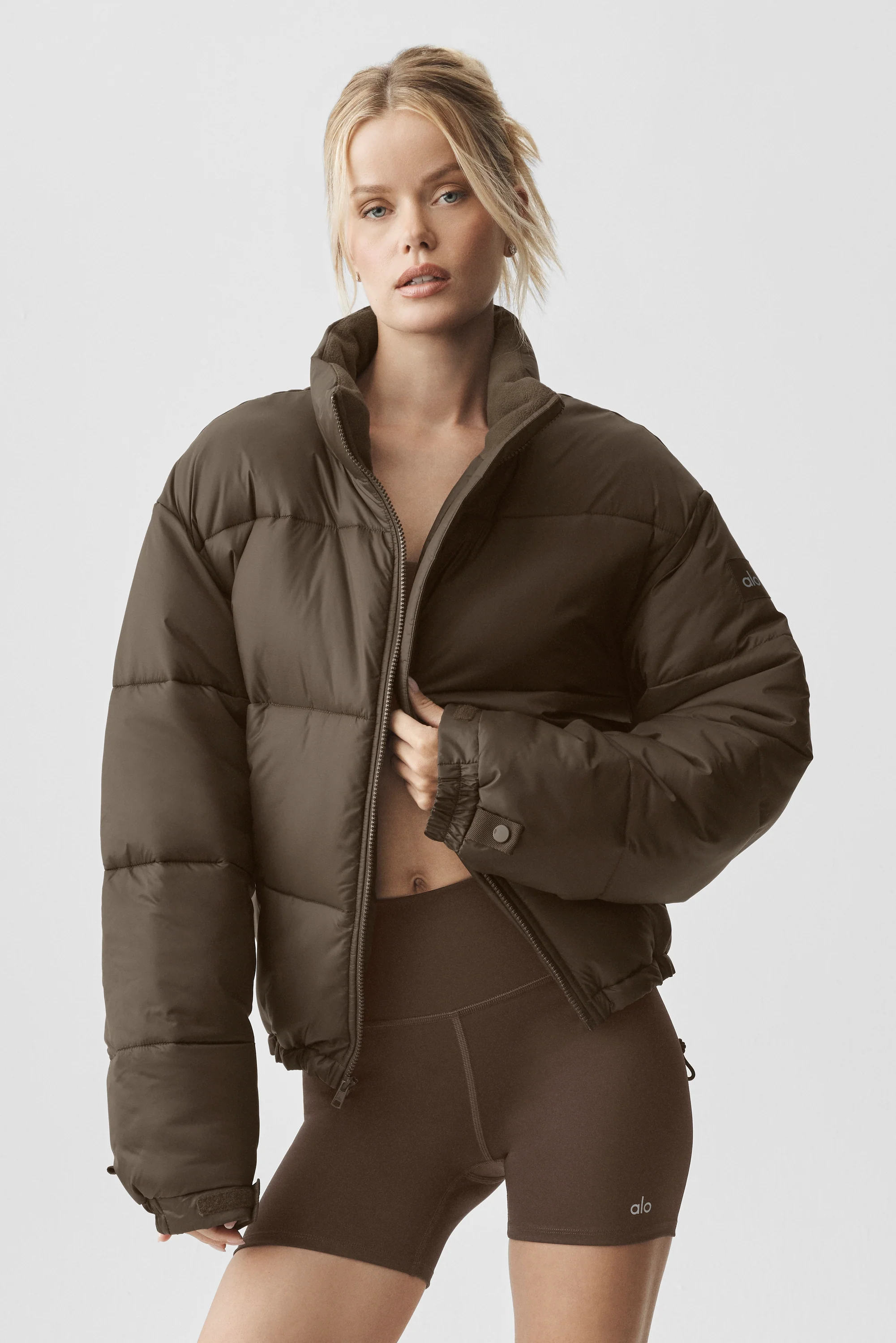 Cold Front Puffer Jacket in Espresso for Transitional Weather