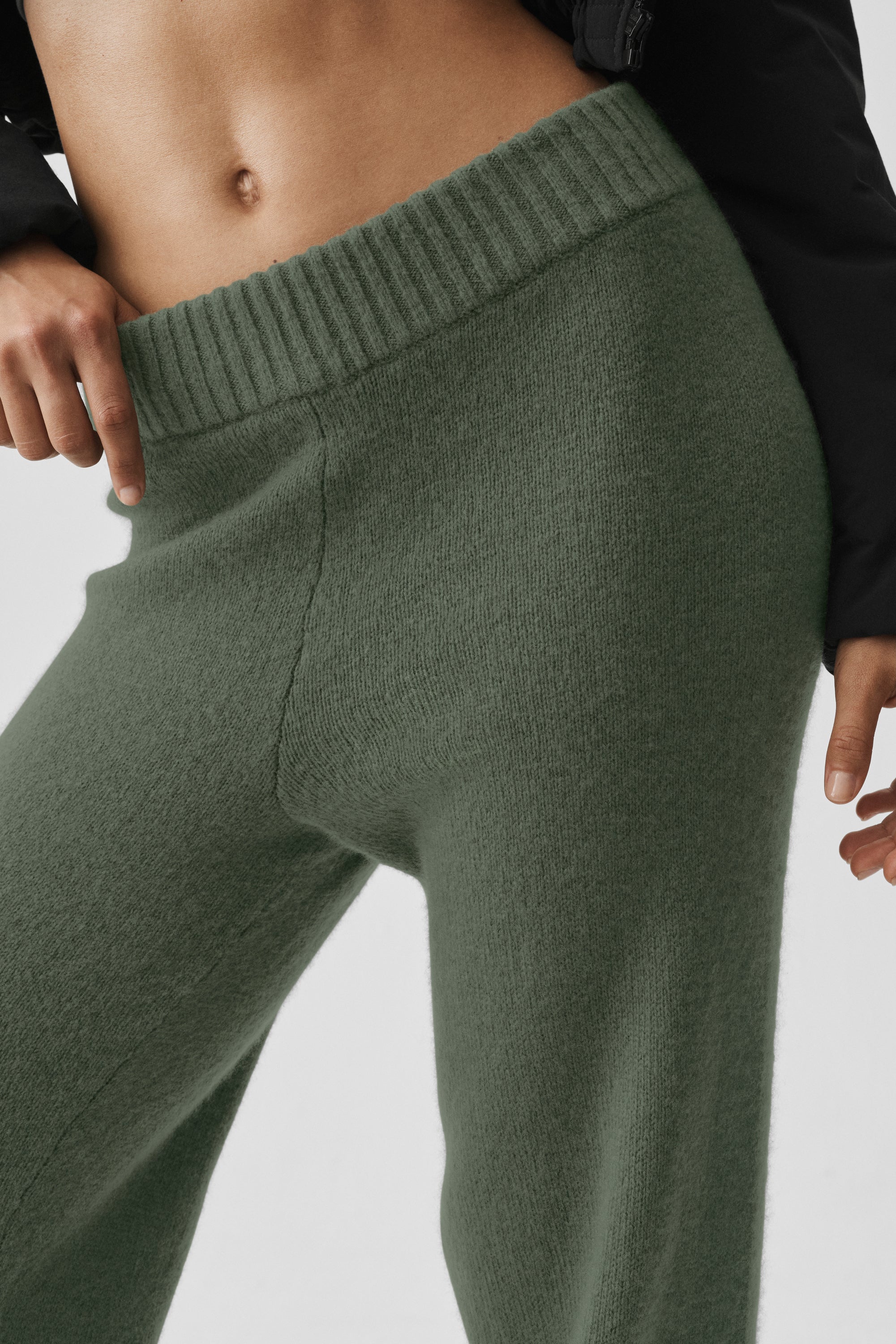 Wool Cashmere High-Waist New Class Wide Leg Pant in Bamboo Green