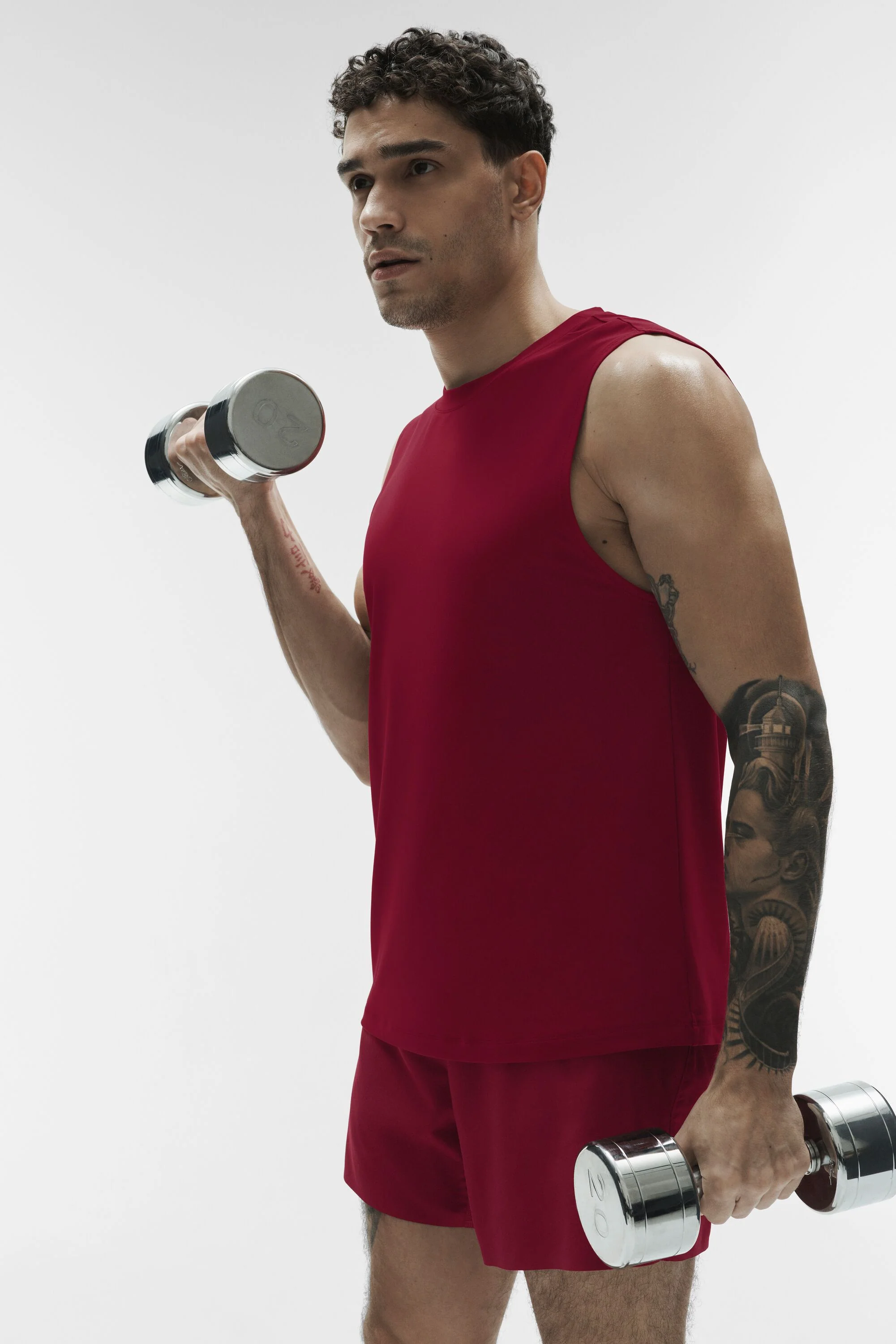 Débardeur de musculation Conquer en grenat pour la salle de sport et les jours de repos
