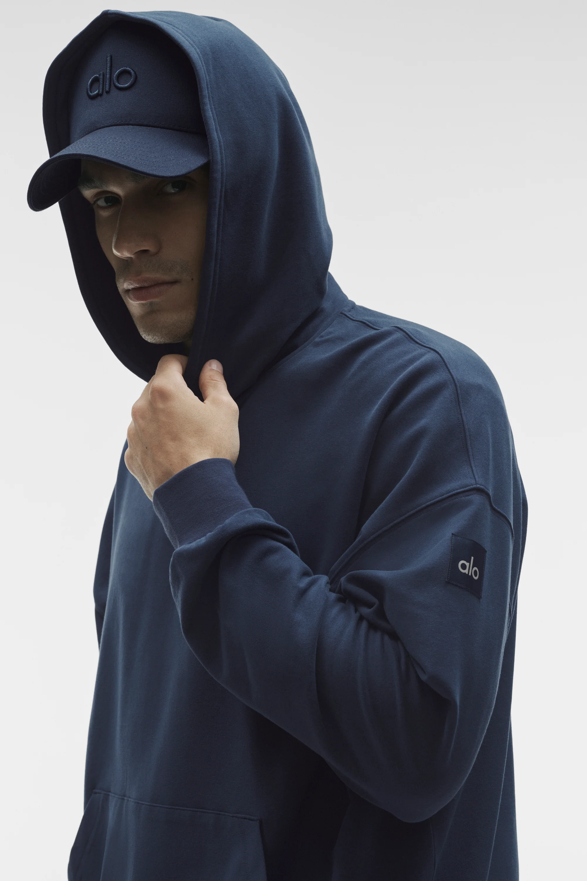 Felpa con cappuccio Double Take in blu navy: pullover da uomo vestibilità classica con tasca a canguro