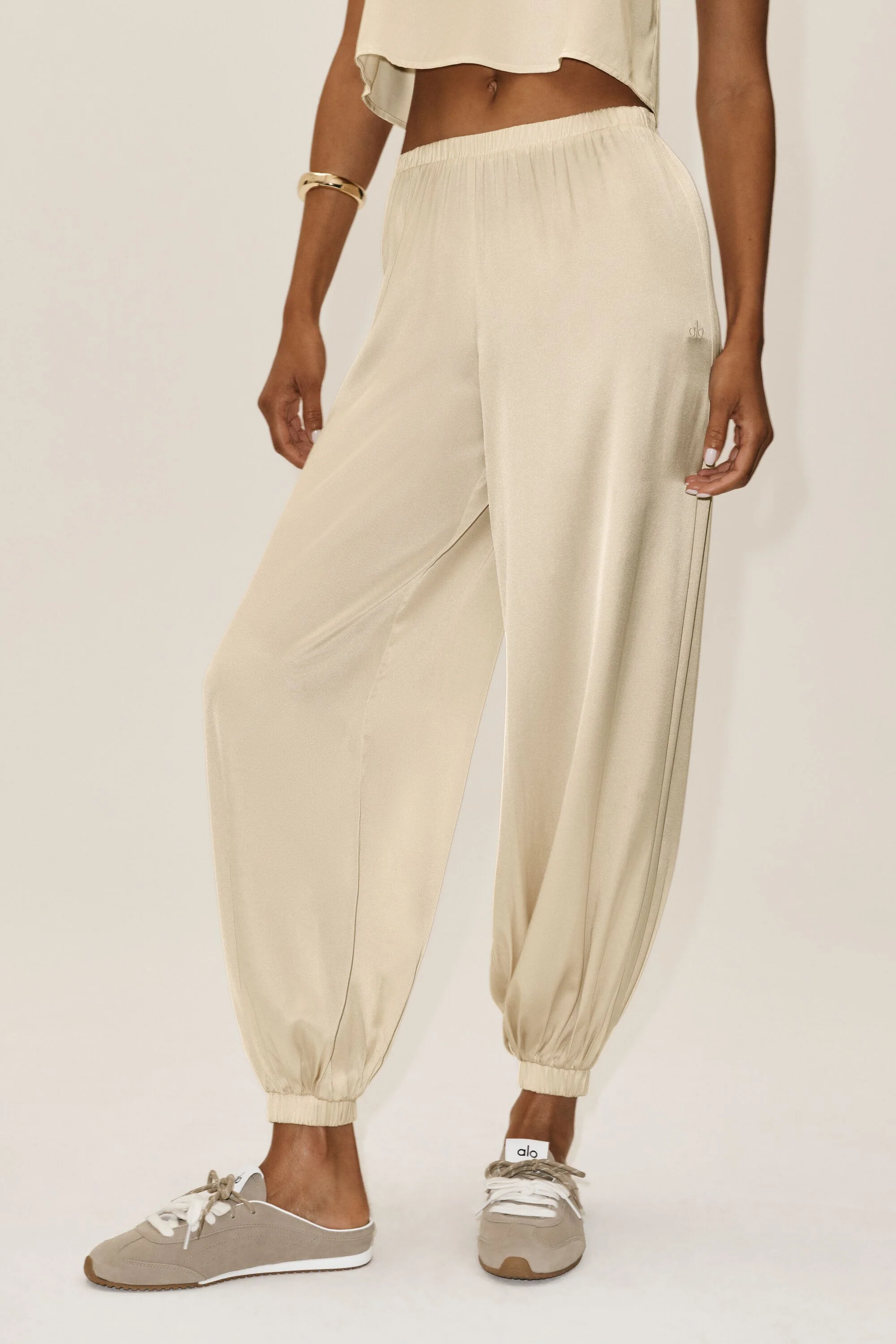 Pantalon Radiance taille haute en mélange de soie, beige sable