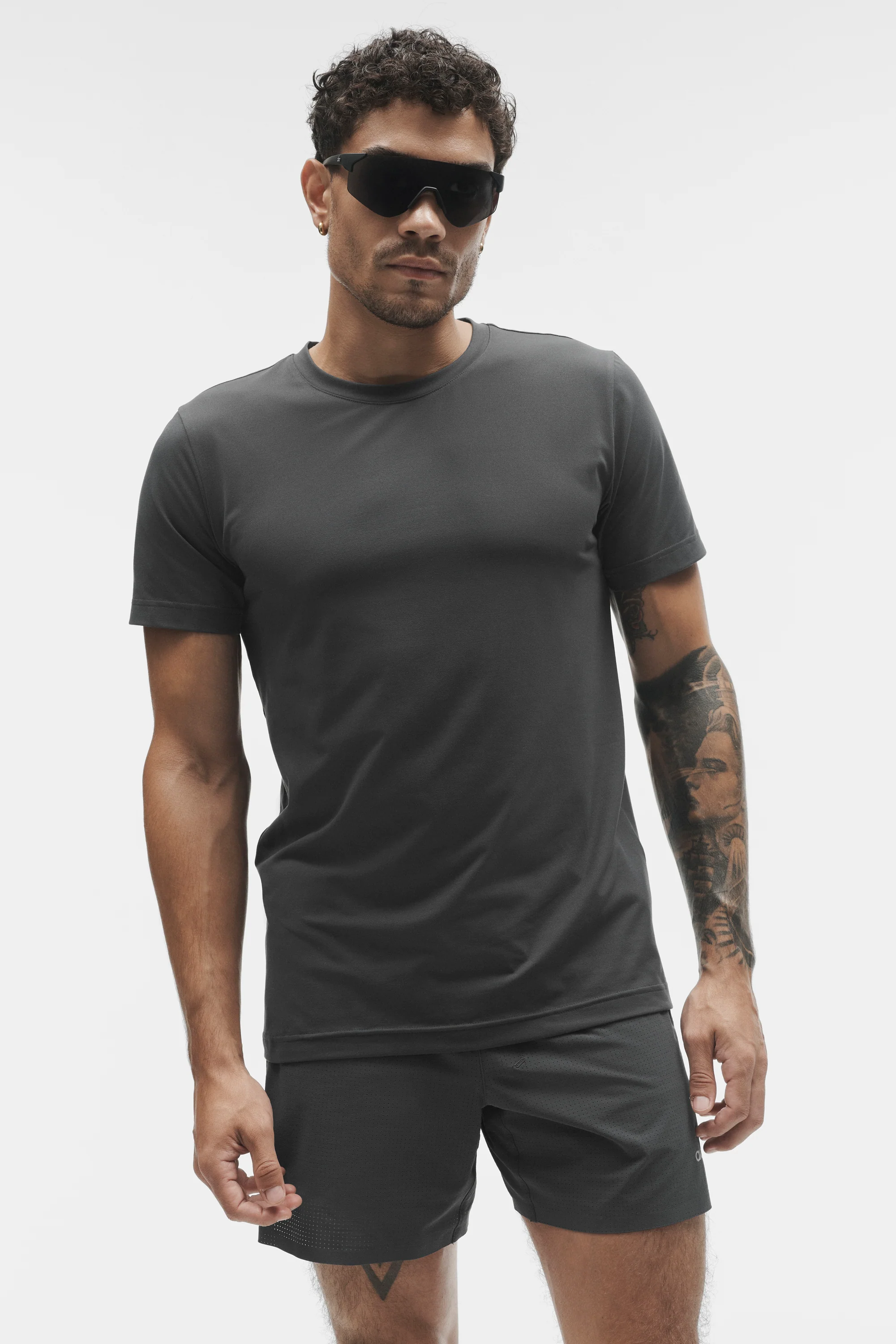 Conquer Reform Crewneck Short Sleeve Top in Anthracite