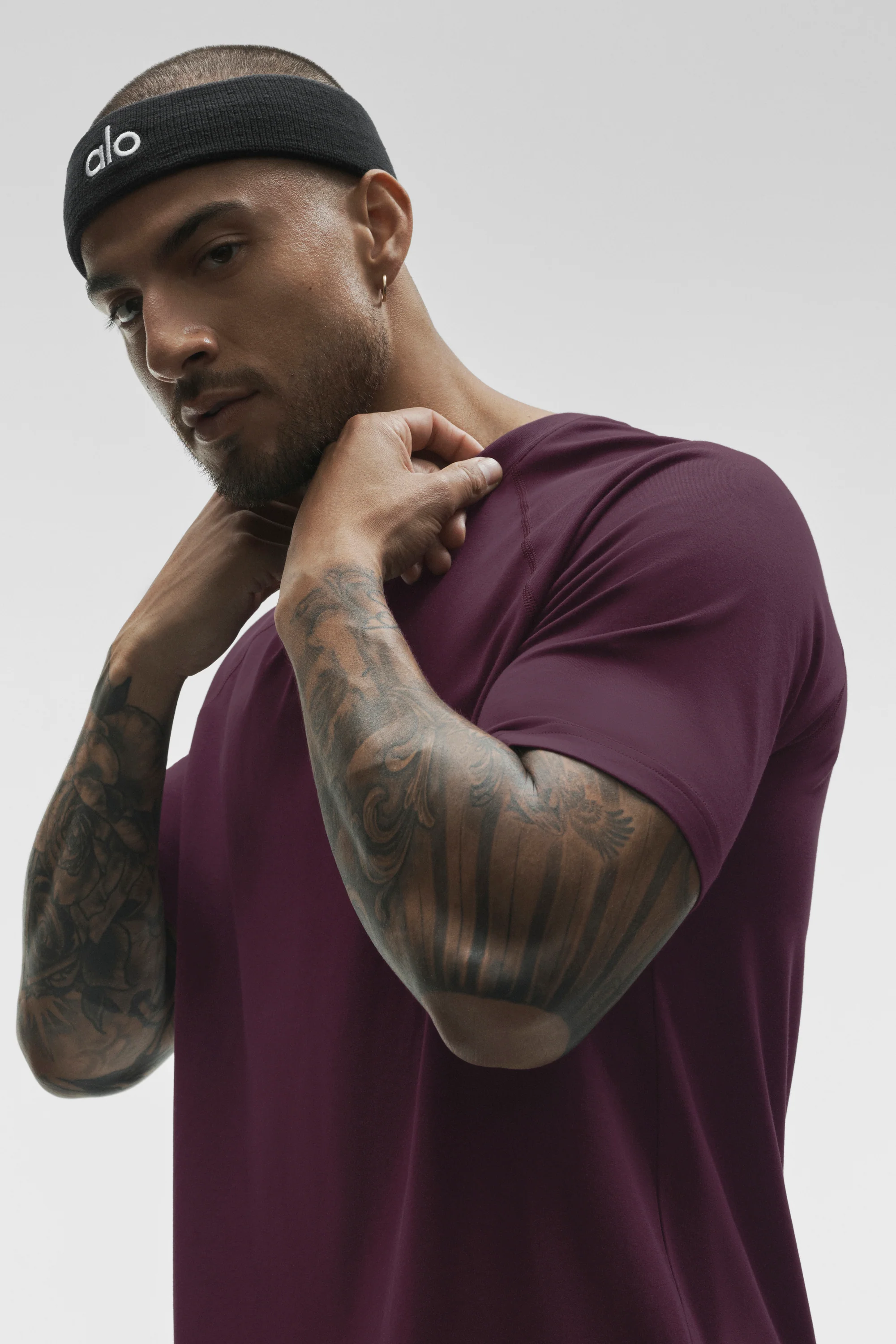 ALO Vapor Crewneck Short Sleeve in Rich Bordeaux