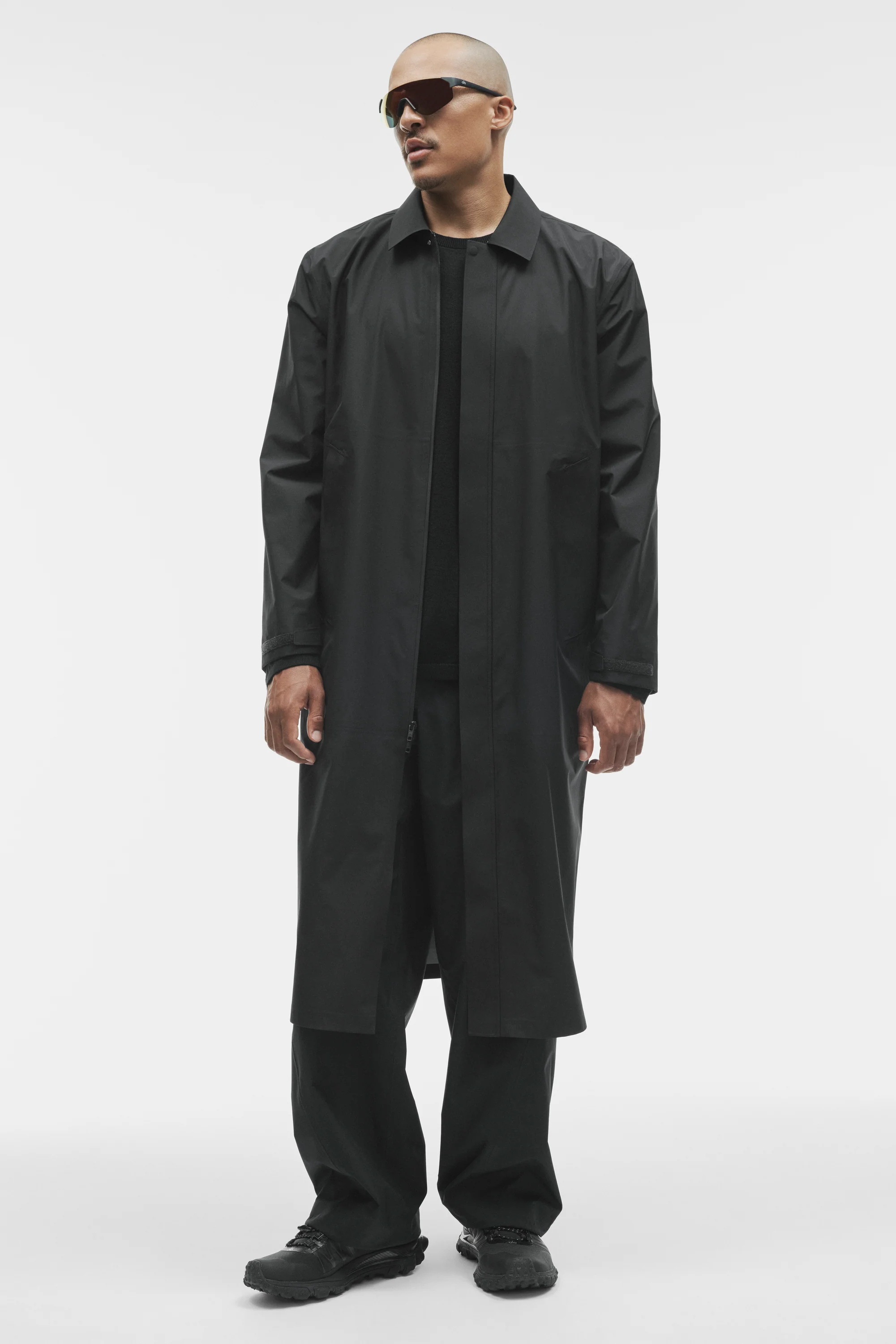 Abrigo largo Alpha Shell en negro, prenda exterior para hombre resistente al agua