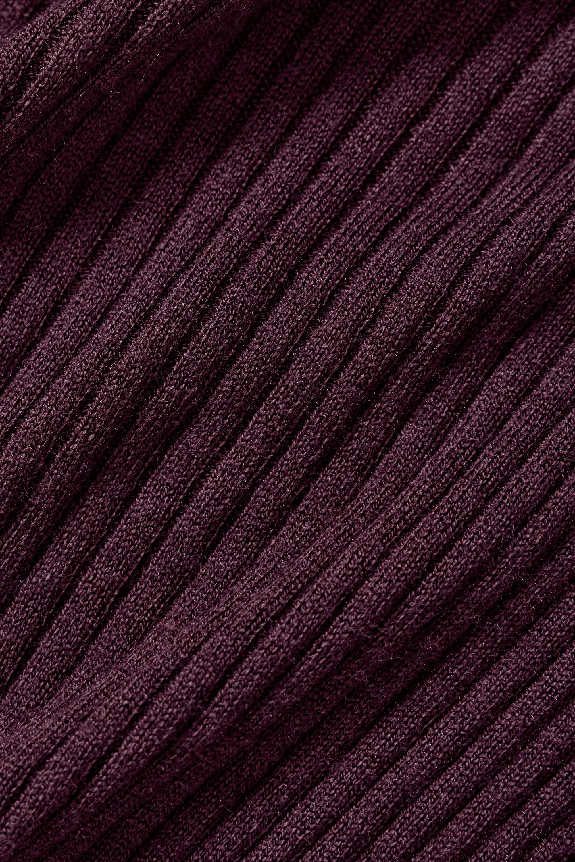 Sweater Knit Unwind Long Sleeve in Rich Bordeaux