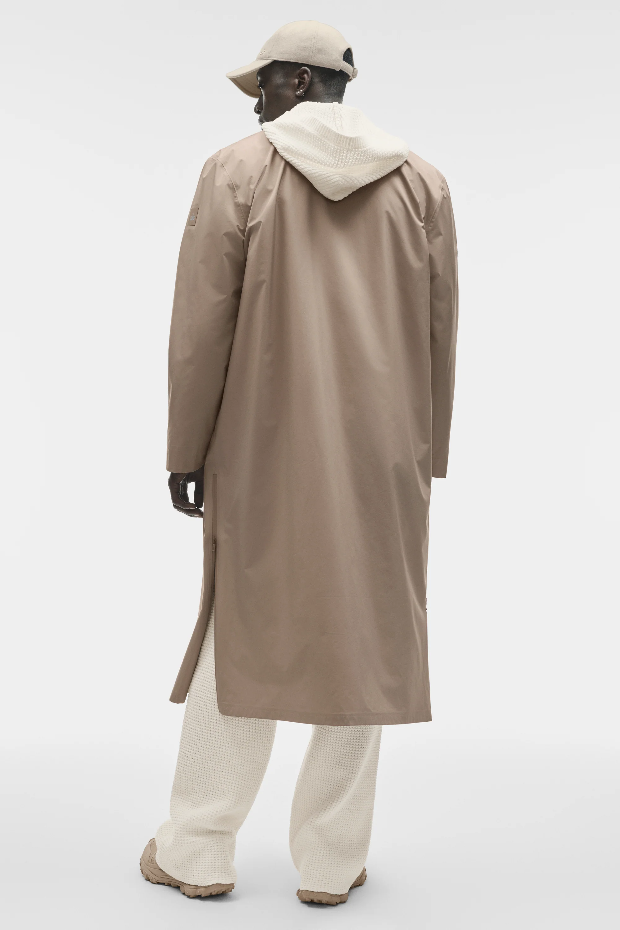 Alpha Shell Long Coat in Gravel mit wasserdichten Reißverschlüssen
