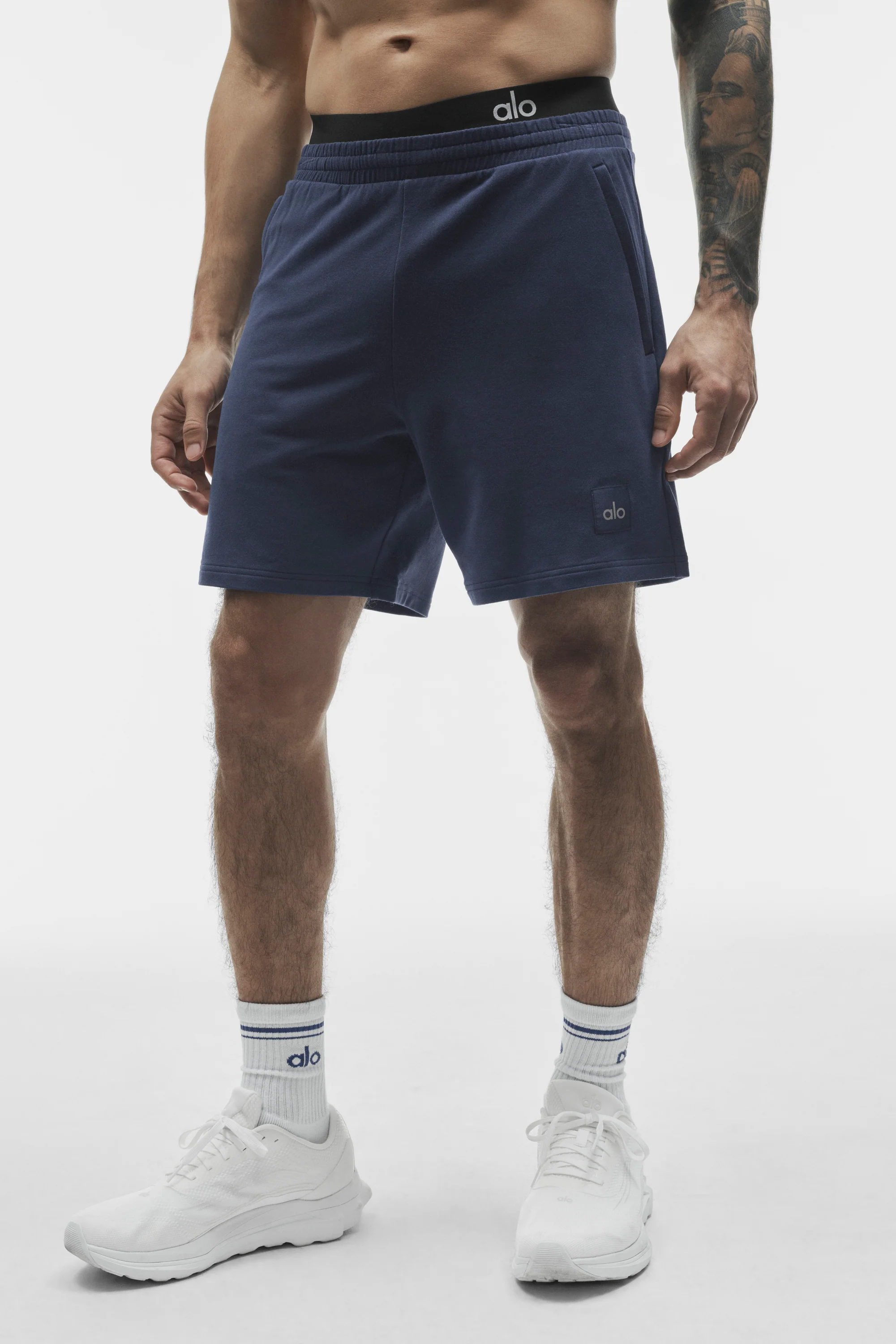 7" Double Take Short in Navy aus mittelschwerem Stoff